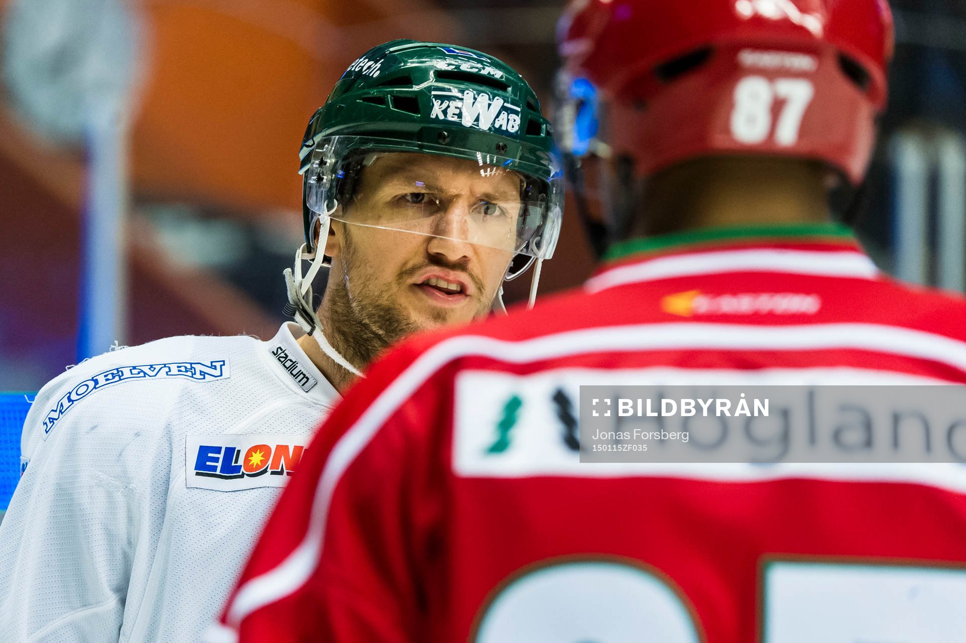 Modos Donald Brashear och Färjestads Ole-Kristian