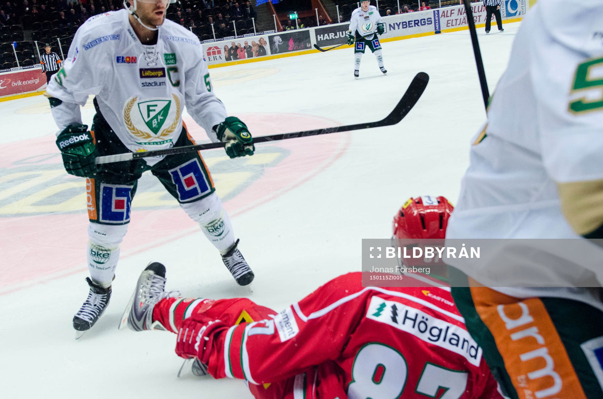 Modos Donald Brashear och Färjestads Ole-Kristian