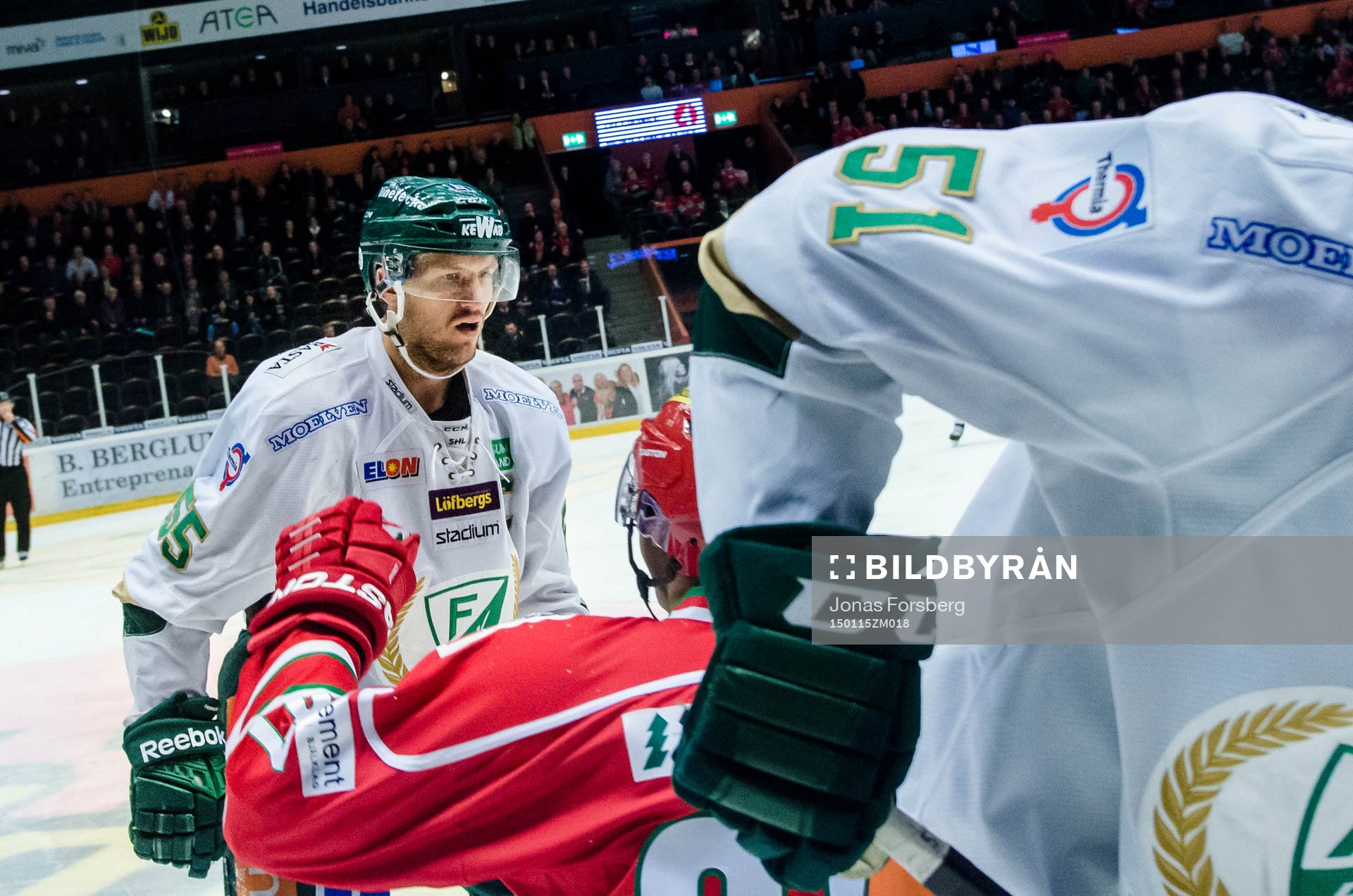 Modos Donald Brashear och Färjestads Ole-Kristian