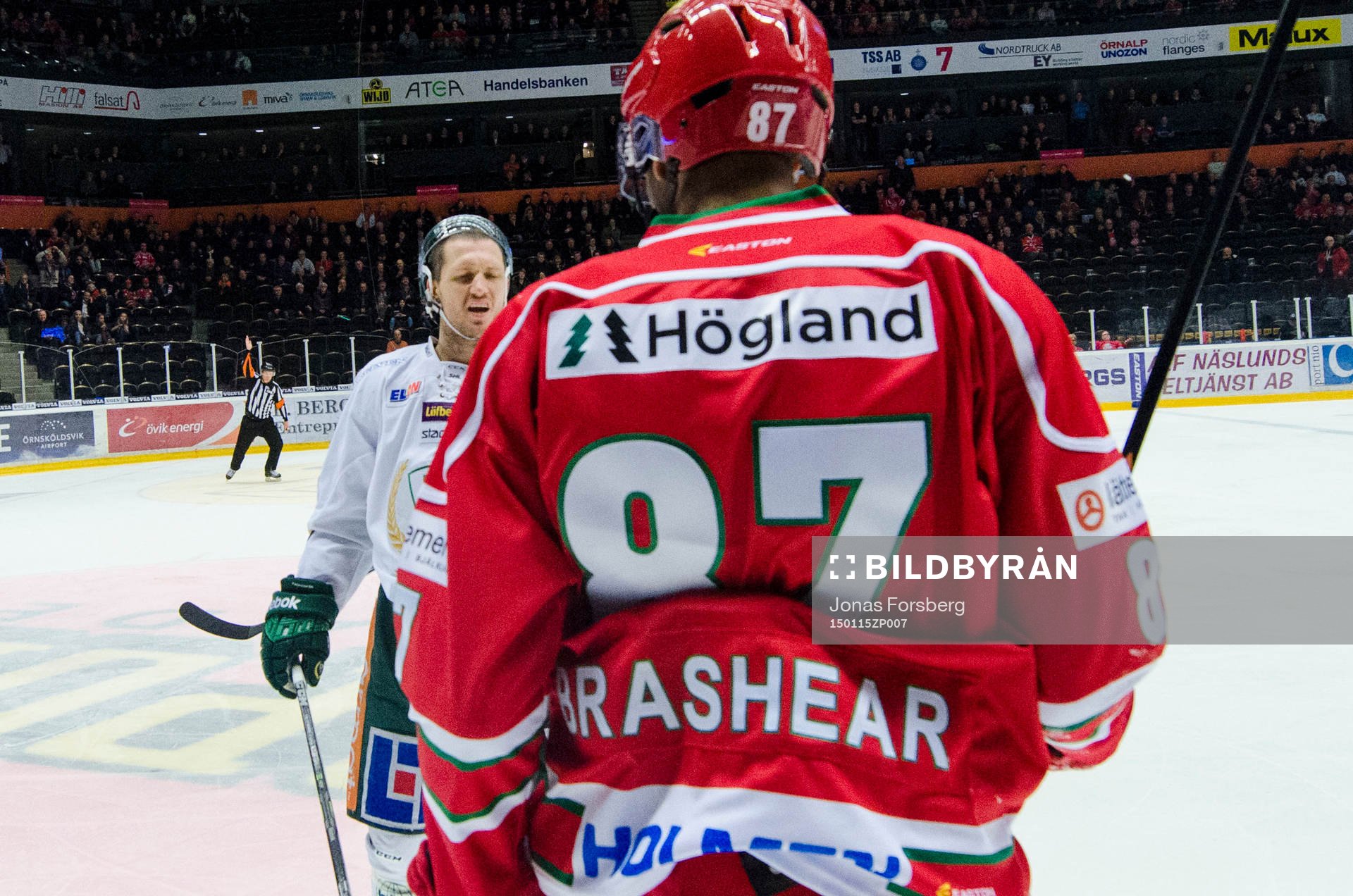 Modos Donald Brashear och Färjestads Ole-Kristian
