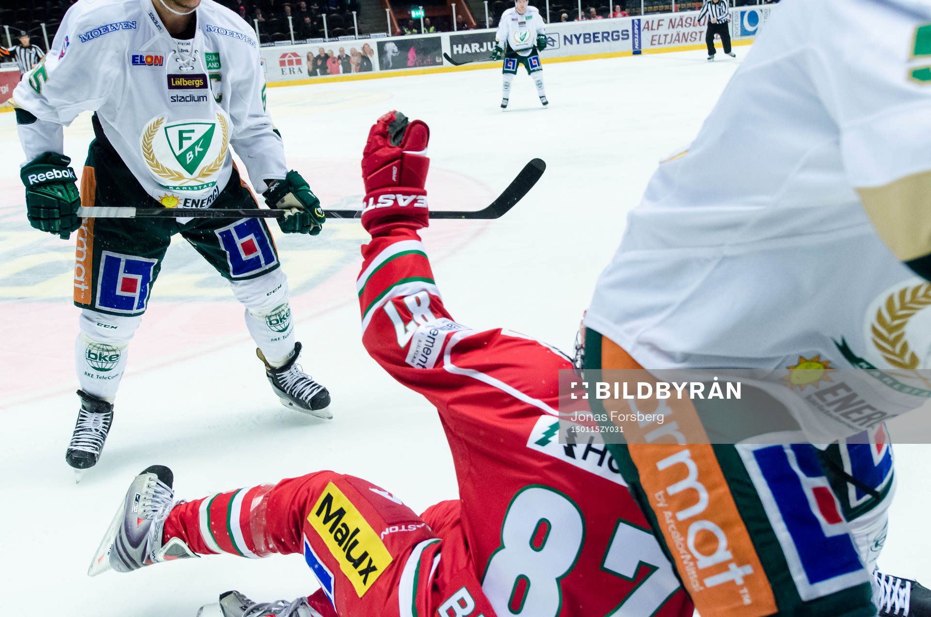 Modos Donald Brashear och Färjestads Ole-Kristian