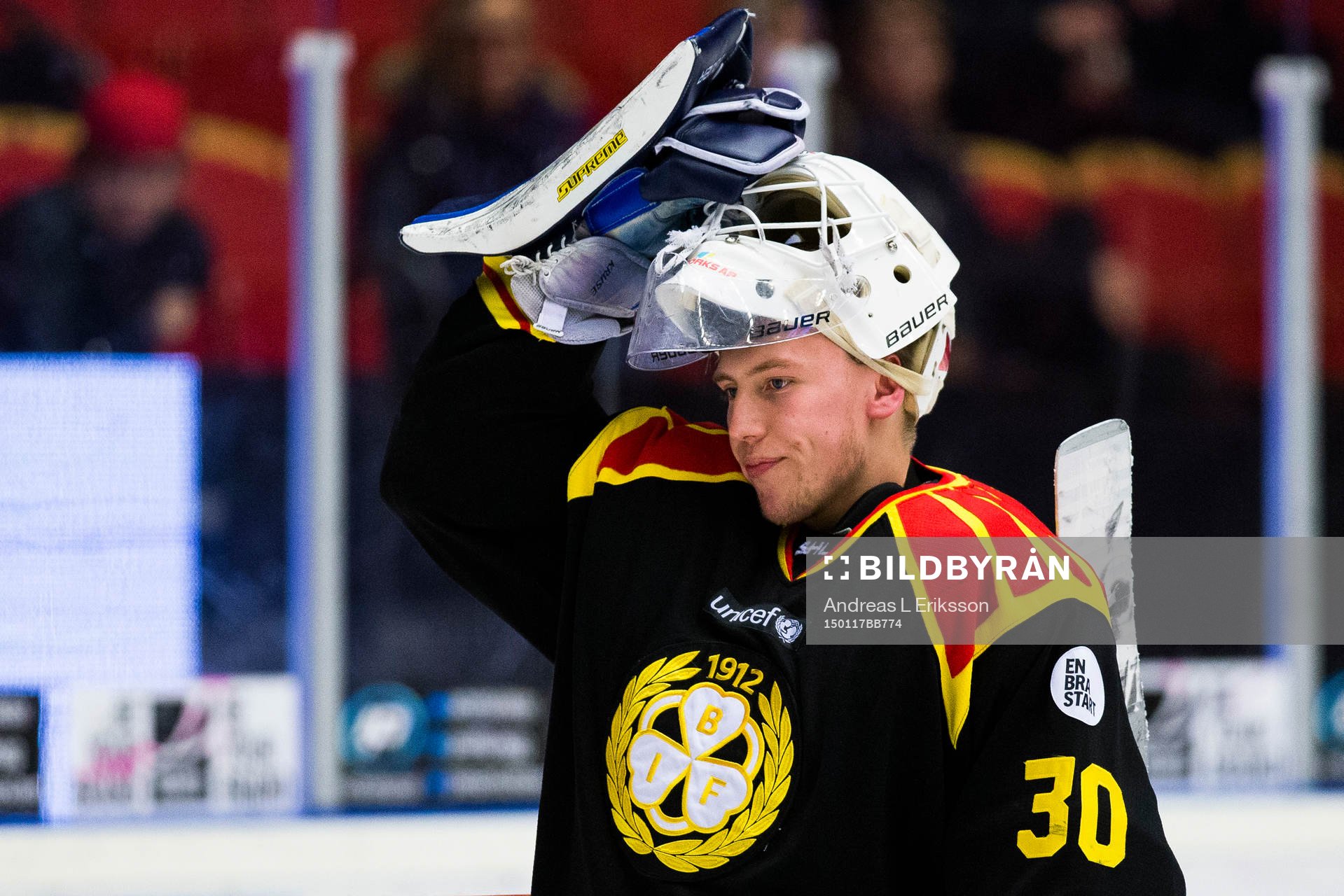 Brynäs målvakt Emil Kruse