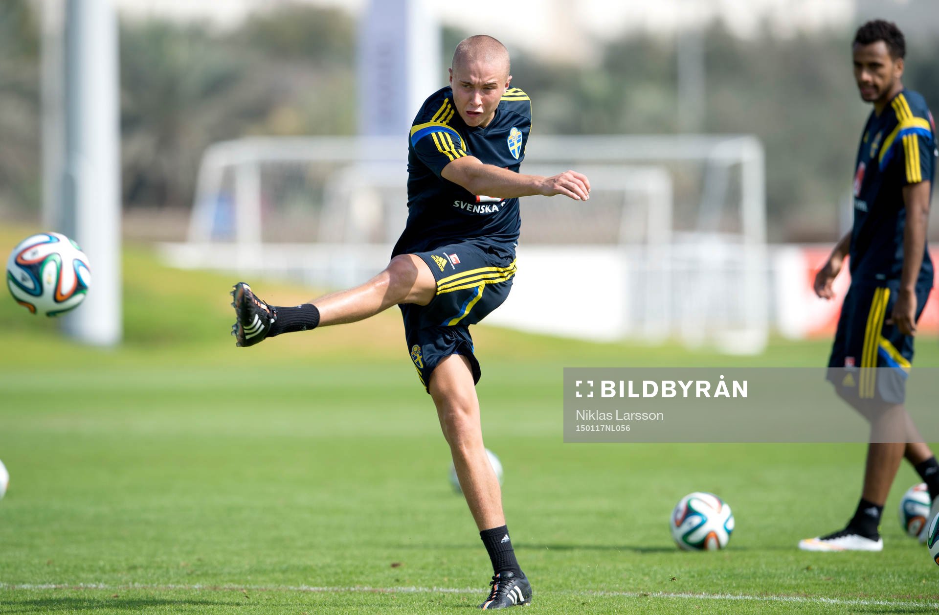 Sveriges Sebastian Holmén under en träning den 17 januari 2015 i Abu Dhabi.