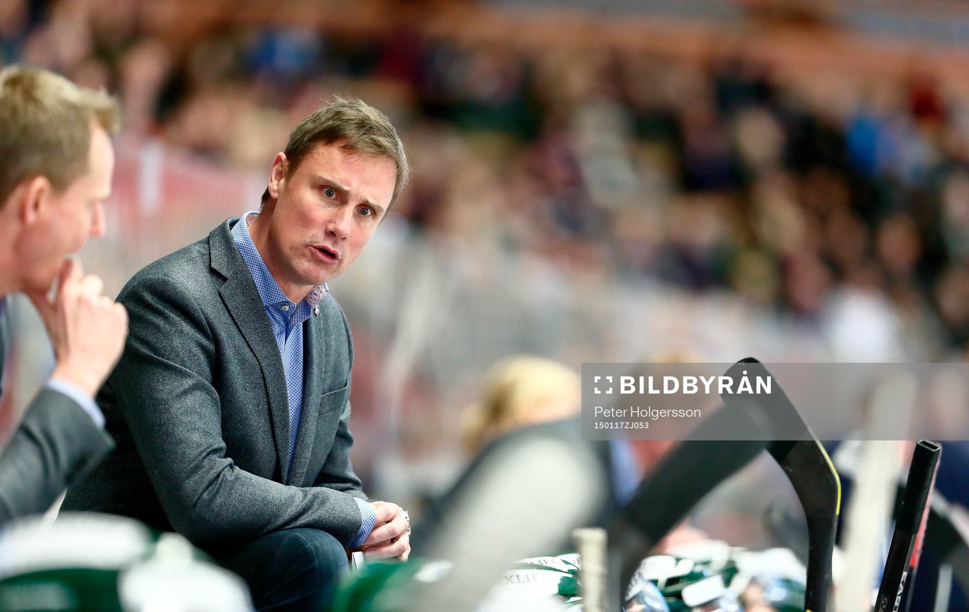 Frölundas tränare Roger Rönnberg reagerar