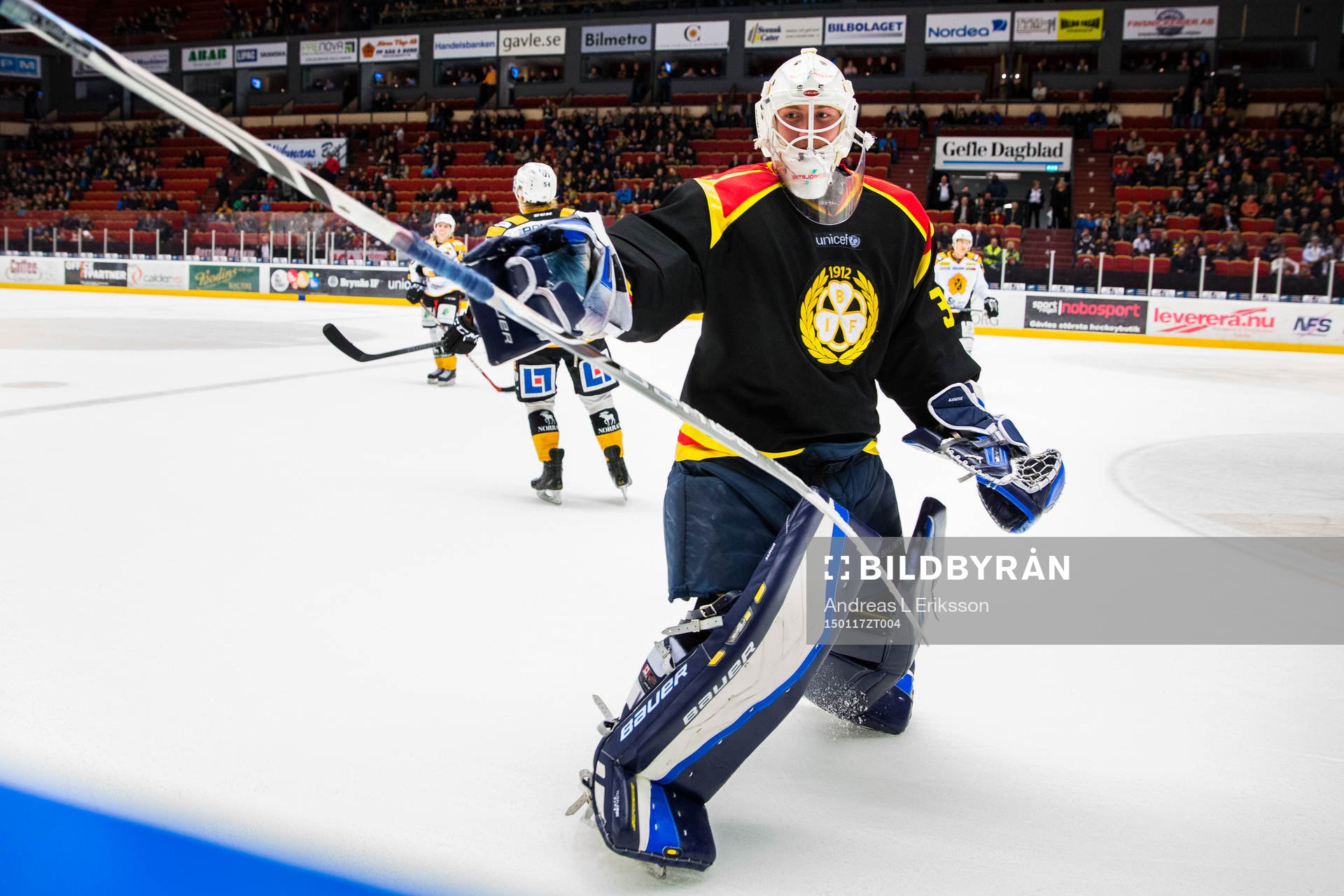 Brynäs målvakt Emil Kruse