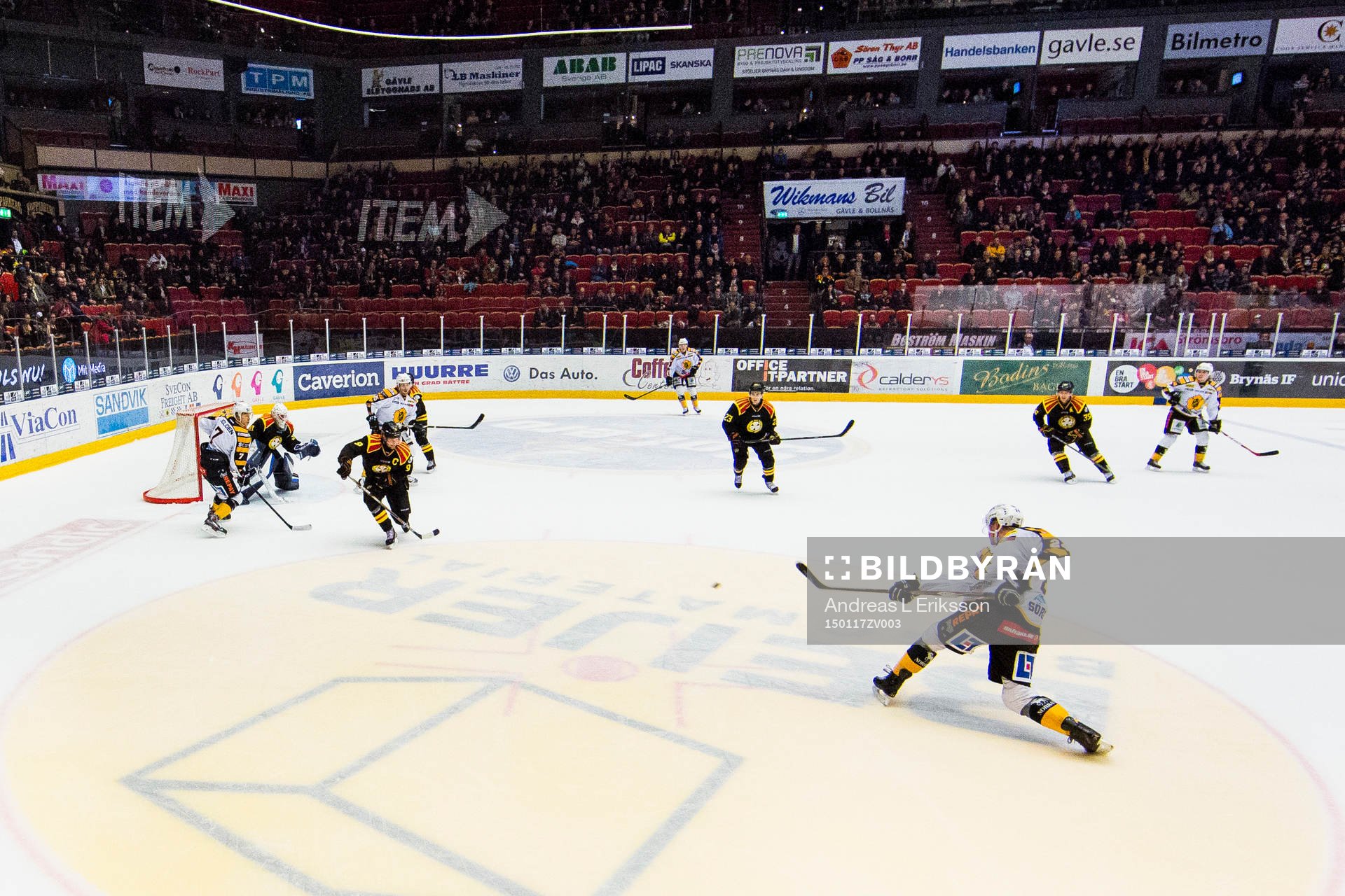 Skellefteås spelar 5 mot 4