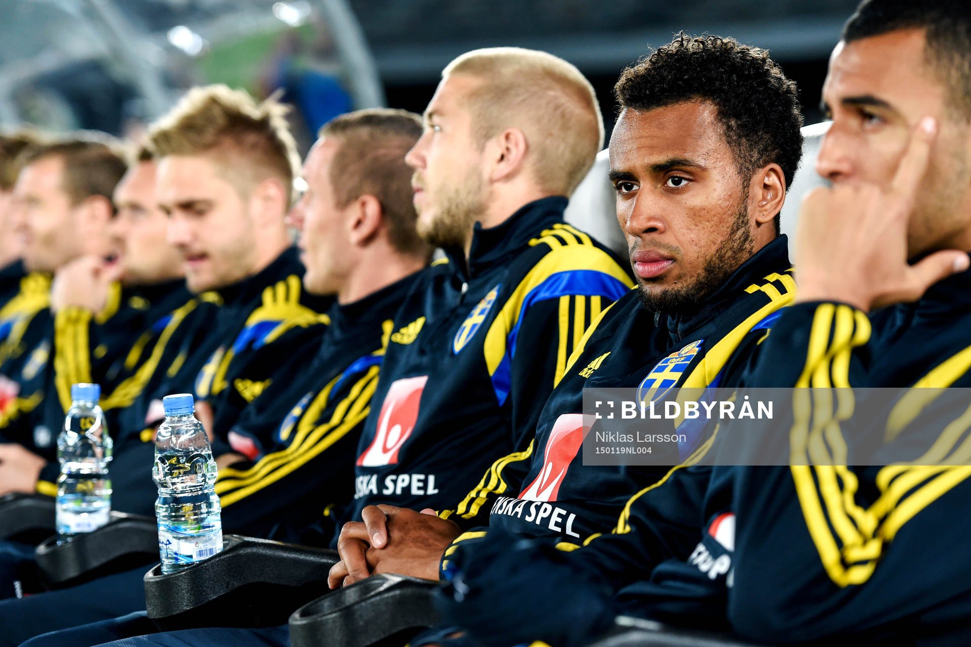 Sveriges Isaac Kiese Thelin innan träningsmatchen mellan