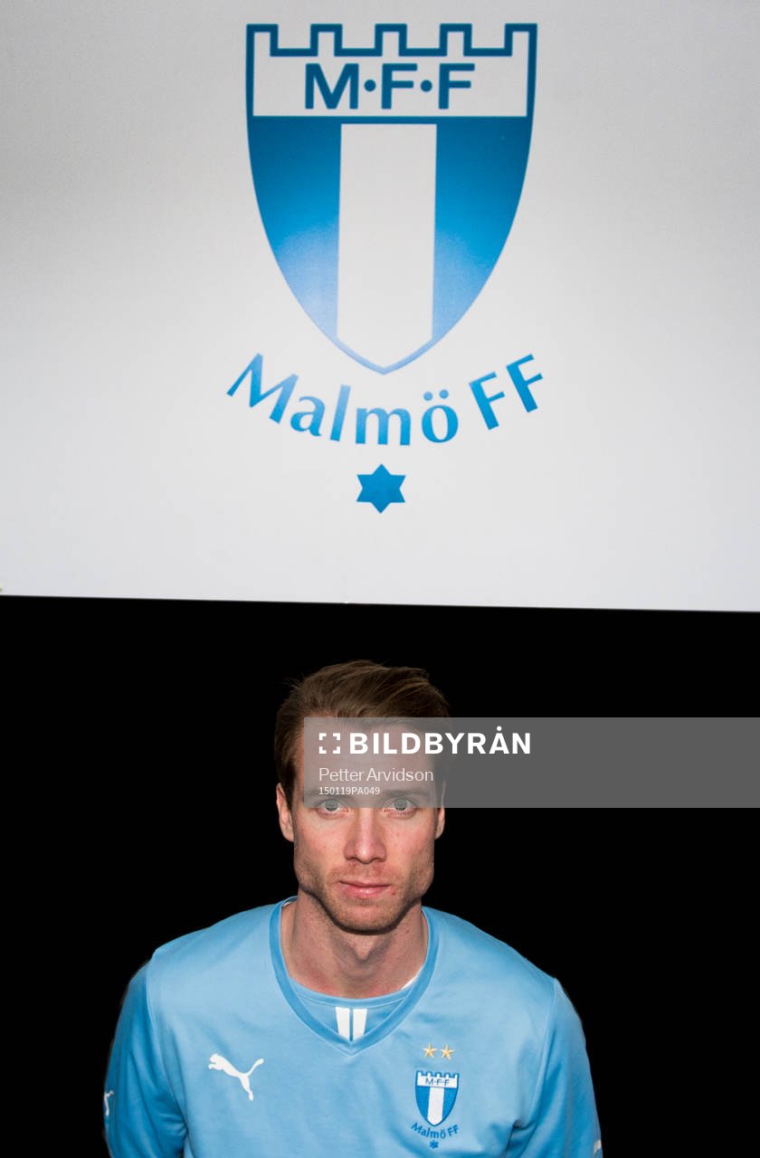 Malmö FFs nyförvärv Jo Inge Berget poserar för ett porträtt efter en presskonferens där Malmö FF presenterar Jo Inge Berget som ny spelare den 19 januari 2015 i Malmö.