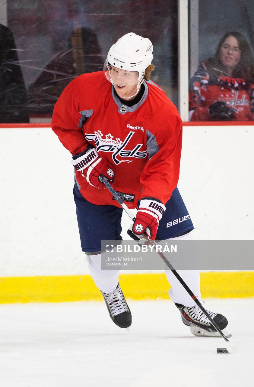 Nicklas Bäckström
