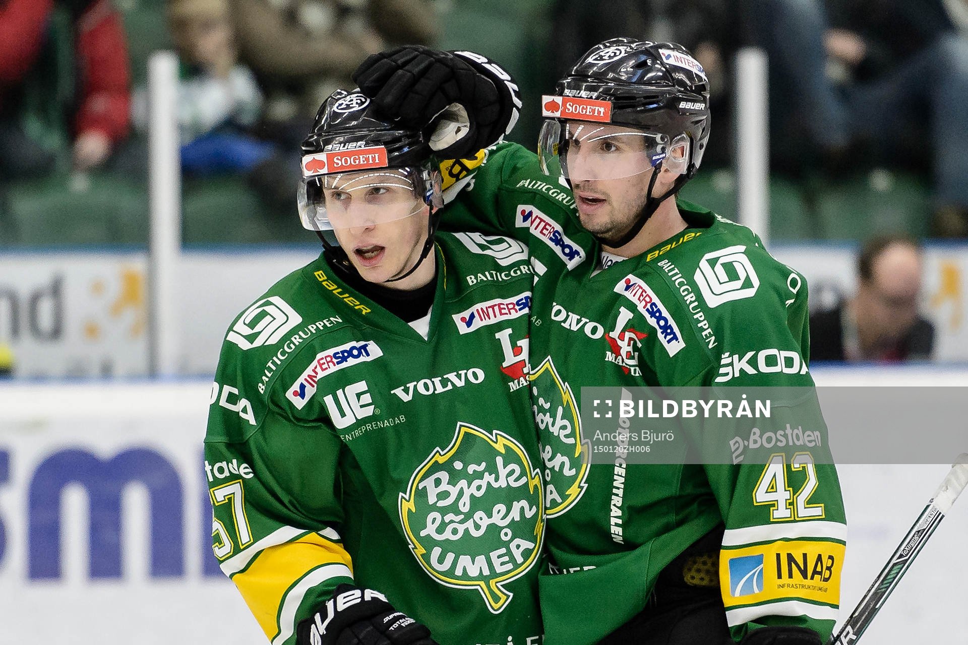 Björklövens Stefan Andersson och Mark Hurtubise jublar