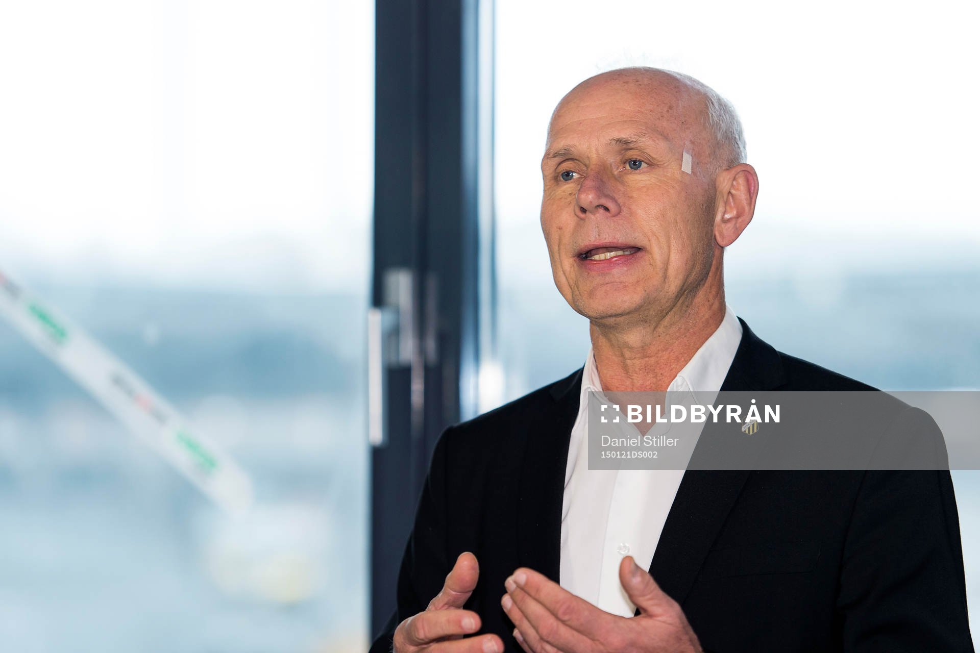 Häckens klubbchef Dennis Andersson presenterar Bravida Arena som namnet för Häckens nya arena under under en presskonferens med BK Häcken den 21 januari 2015 i Göteborg.