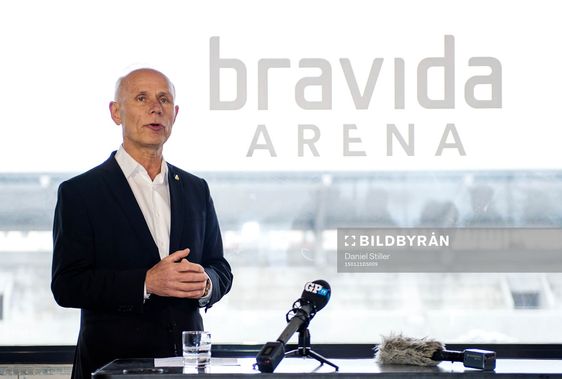 Häckens klubbchef Dennis Andersson presenterar Bravida Arena som namnet för Häckens nya arena under under en presskonferens med BK Häcken den 21 januari 2015 i Göteborg.