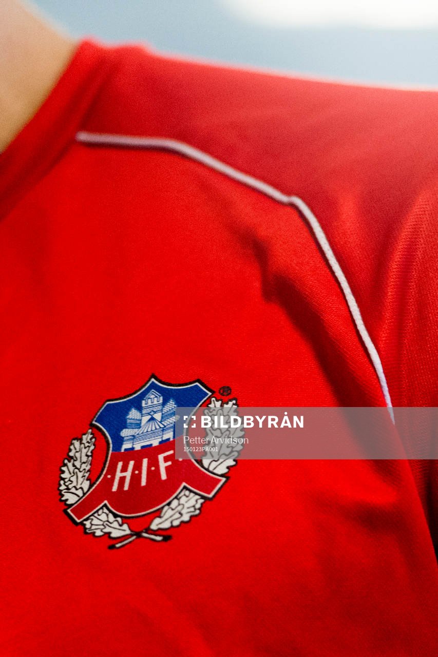 Helsingborgs Mattias Lindström är 34år och får träna