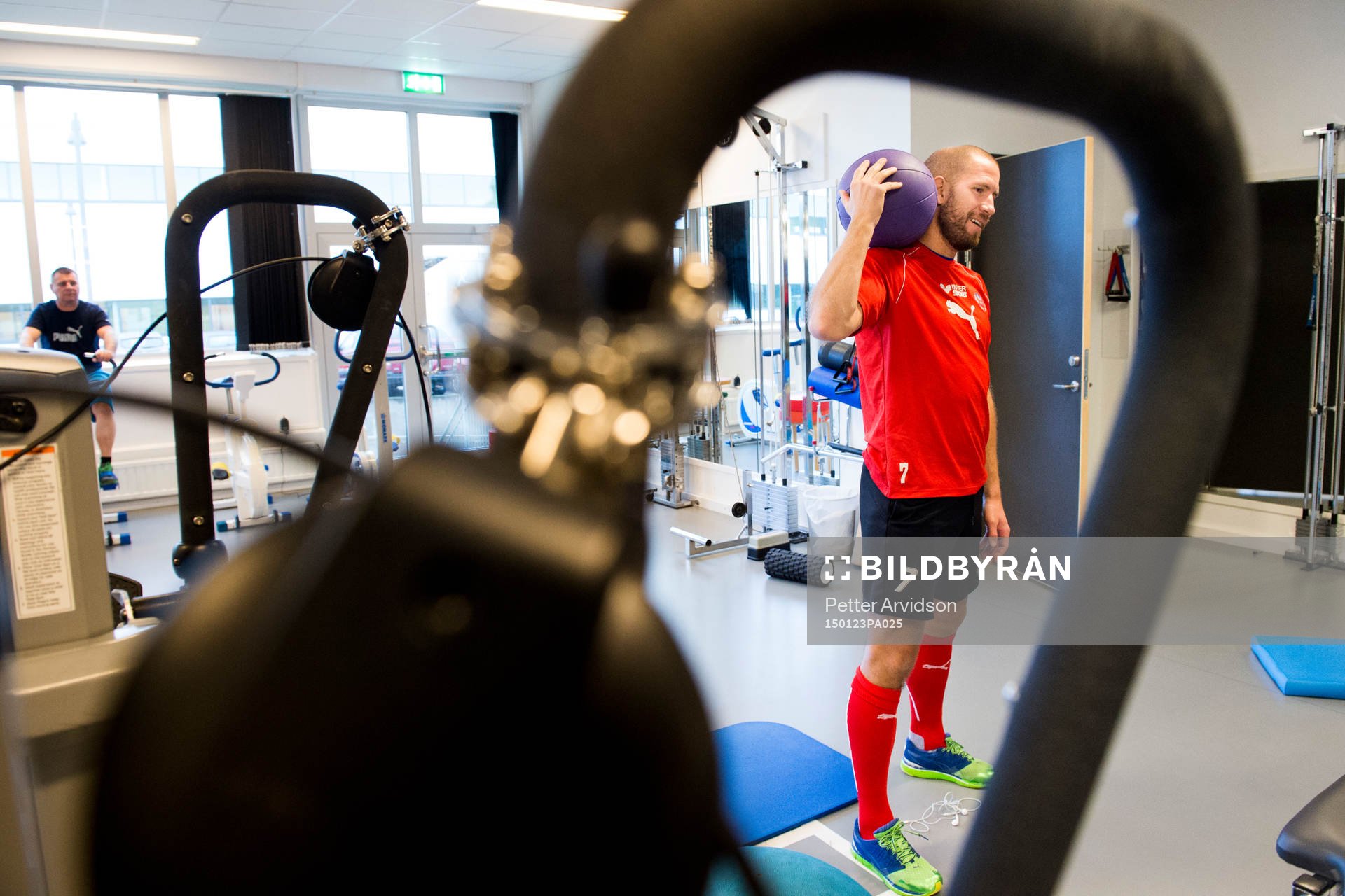 Helsingborgs Mattias Lindström är 34år och får träna