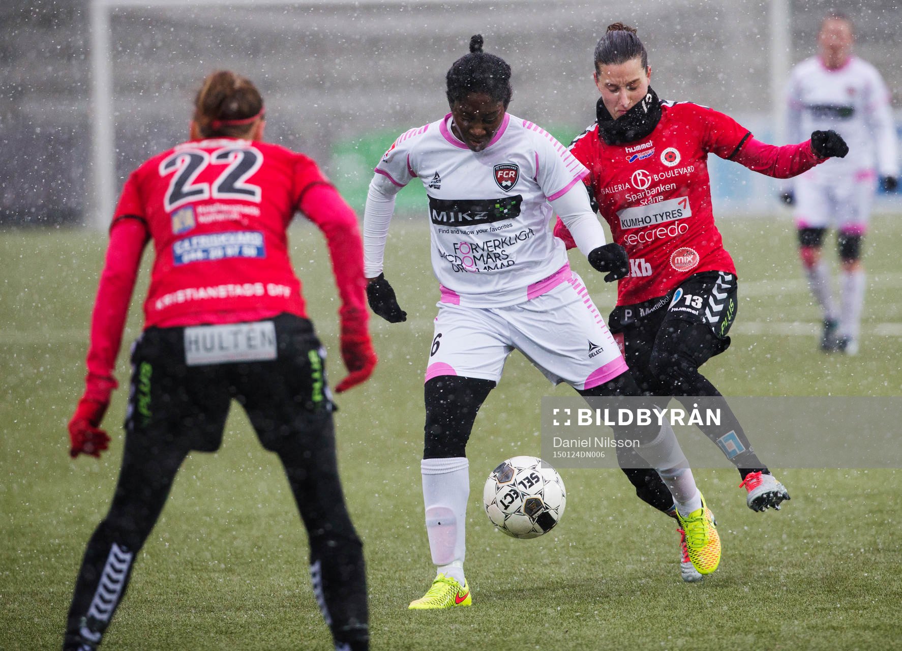 Rosengårds Anita Asante och Kristianstads  Lorca Van De