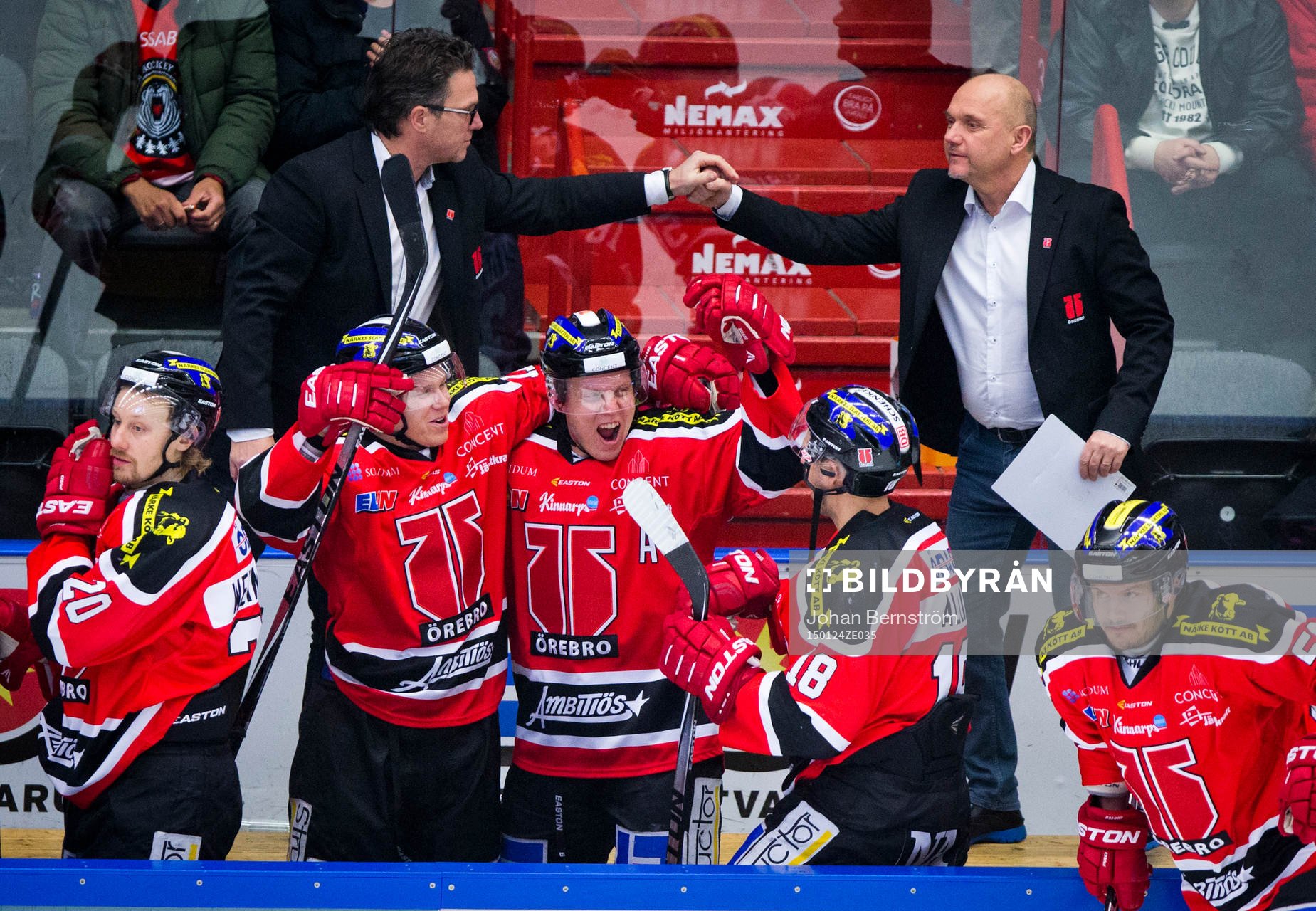 Örebro vinner med 3-2 och Håkan Åhlund, assisterande