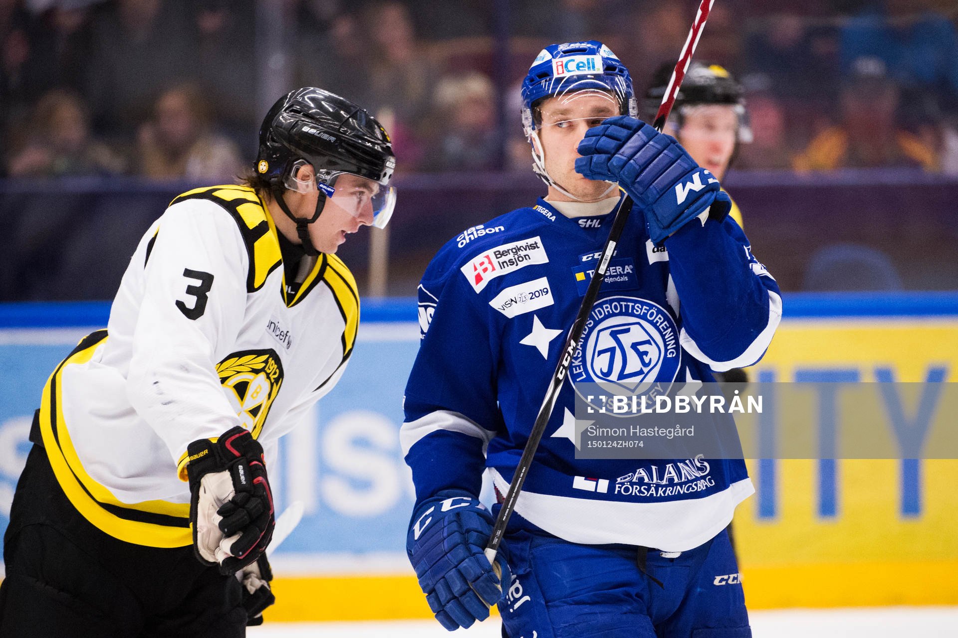 Brynäs Christian Djoos och Leksands Jens Bergenström