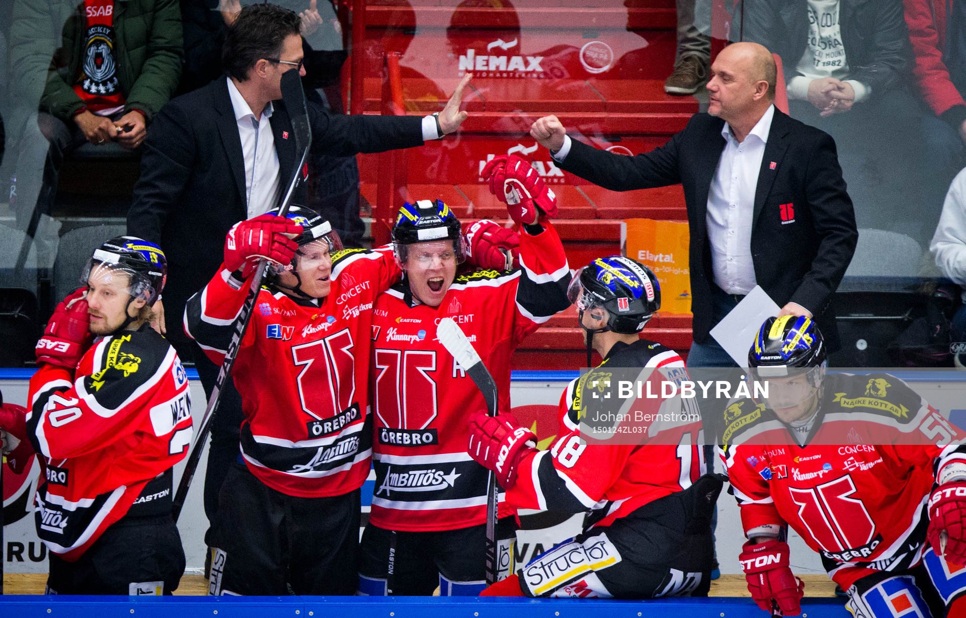 Örebro vinner med 3-2 och Håkan Åhlund, assisterande