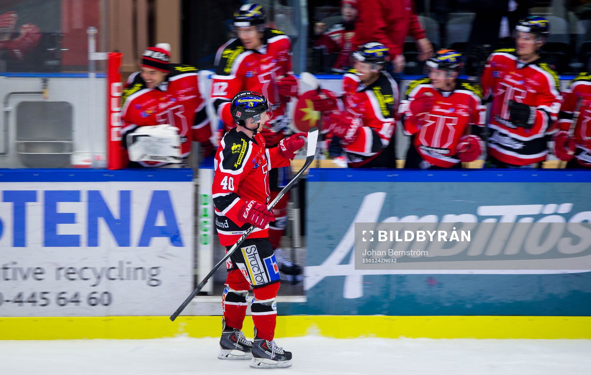 Örebros Anders Eriksson gör 3-1 och jublar