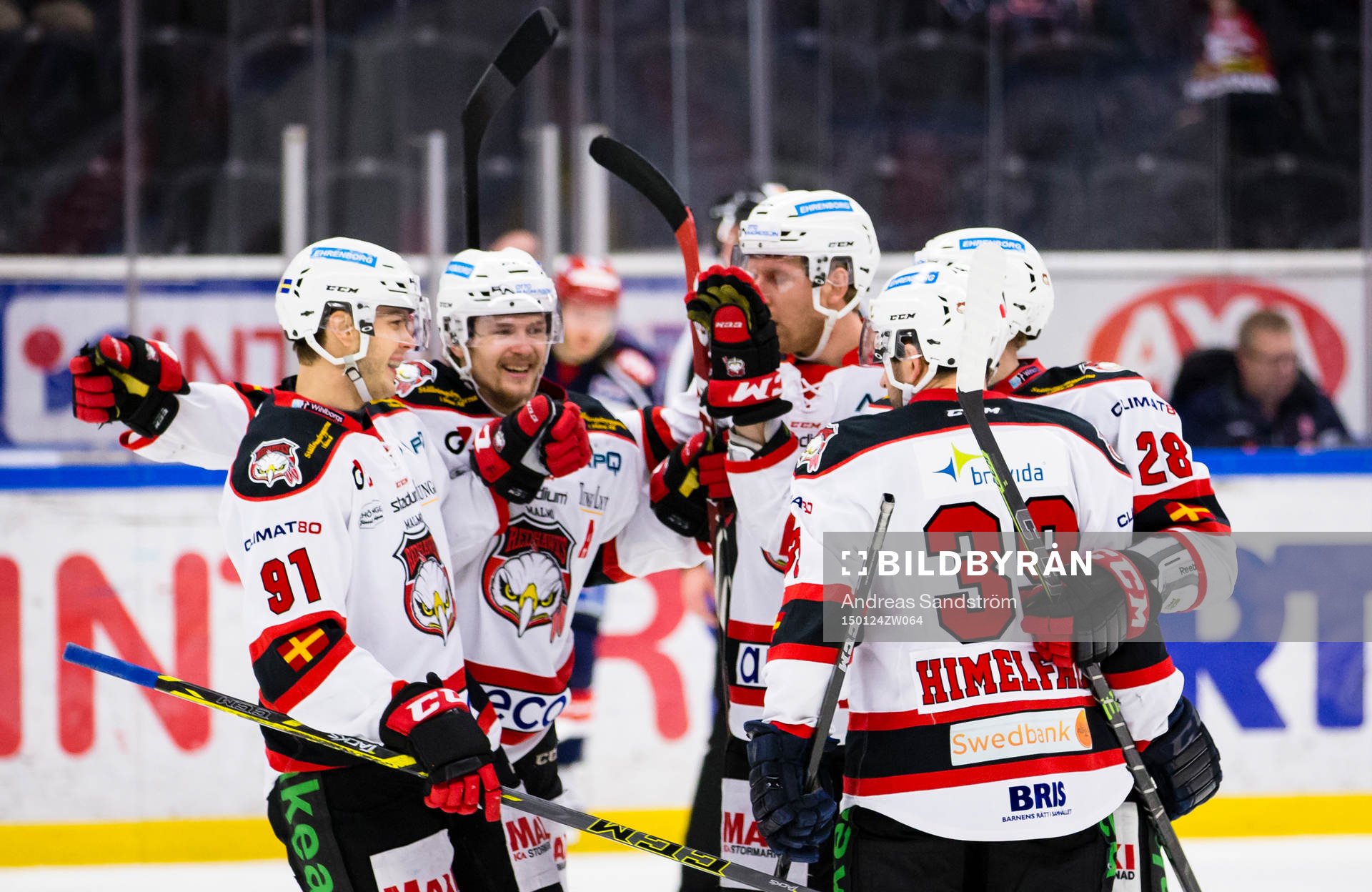 Malmö Redhawks Björn Svensson (v) ser glad ut och