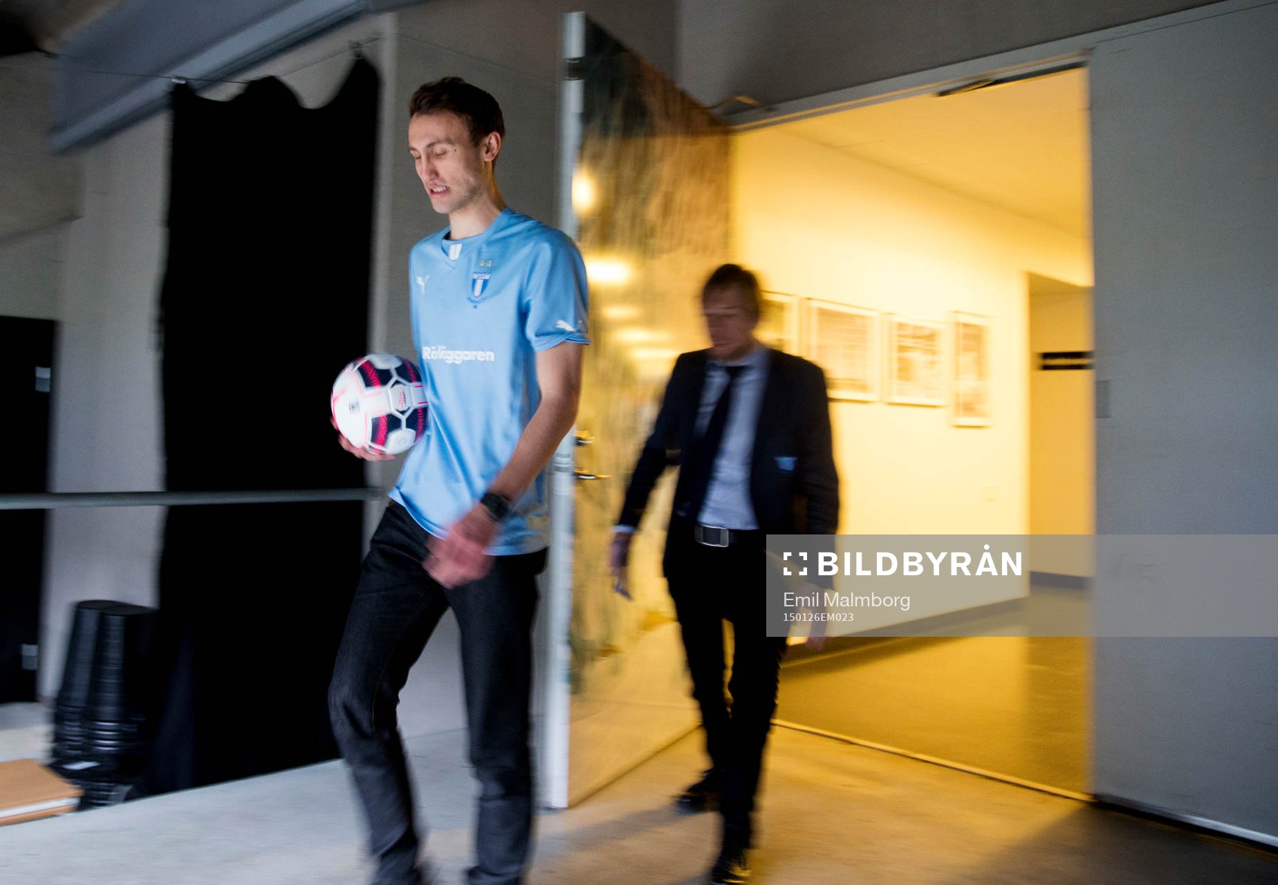 Malmö FFs nyförvärv Magnus Wolff Eikrem under en presskonferens den 26 januari 2015 i Malmö