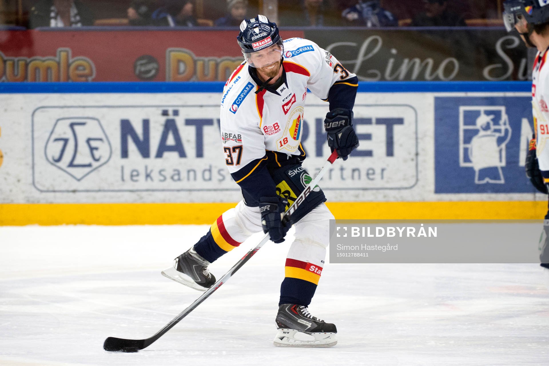 Djurgårdens Mikael Samuelsson före ishockeymatchen i SHL