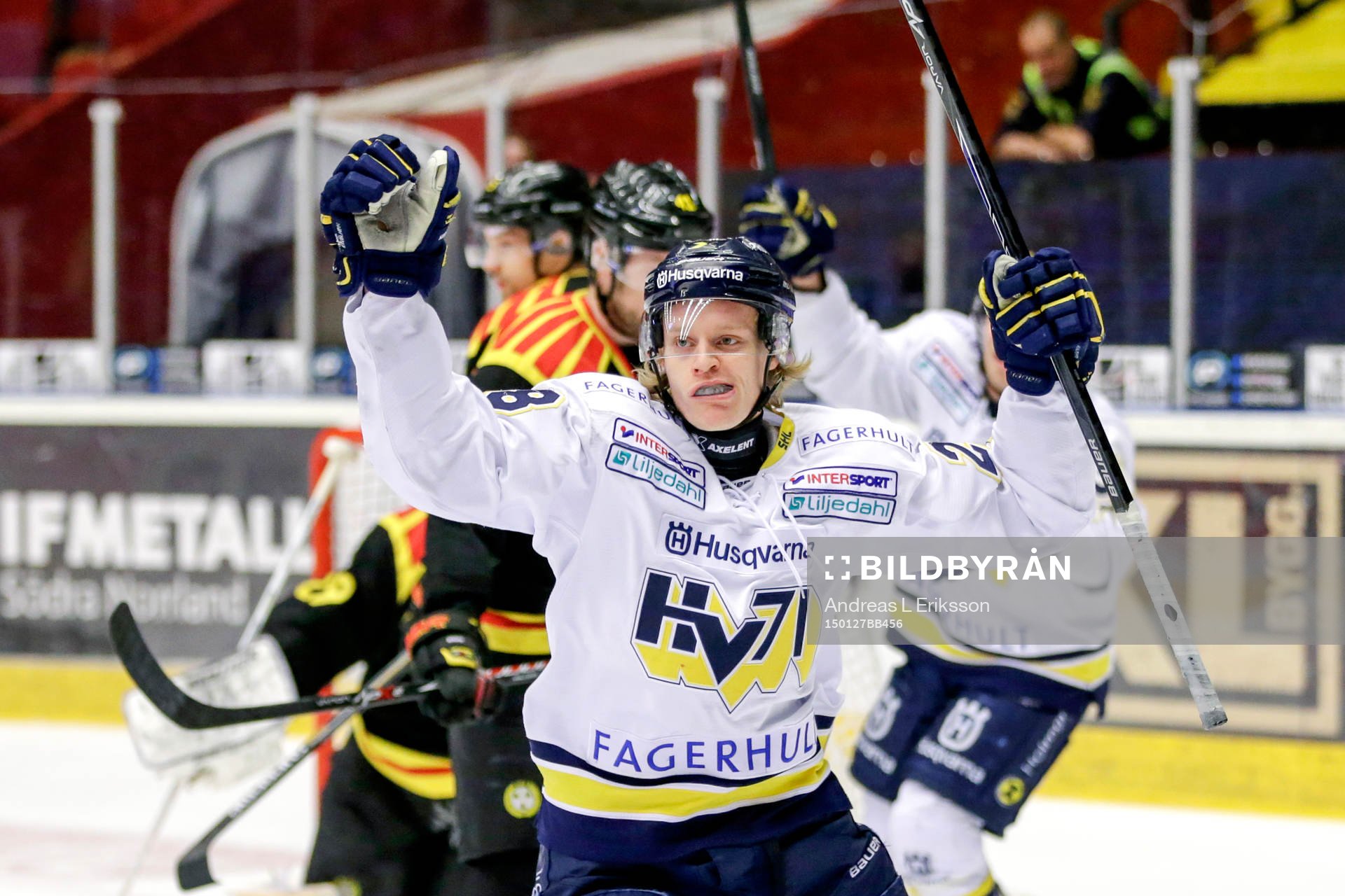 s Anton Bengtsson jublar