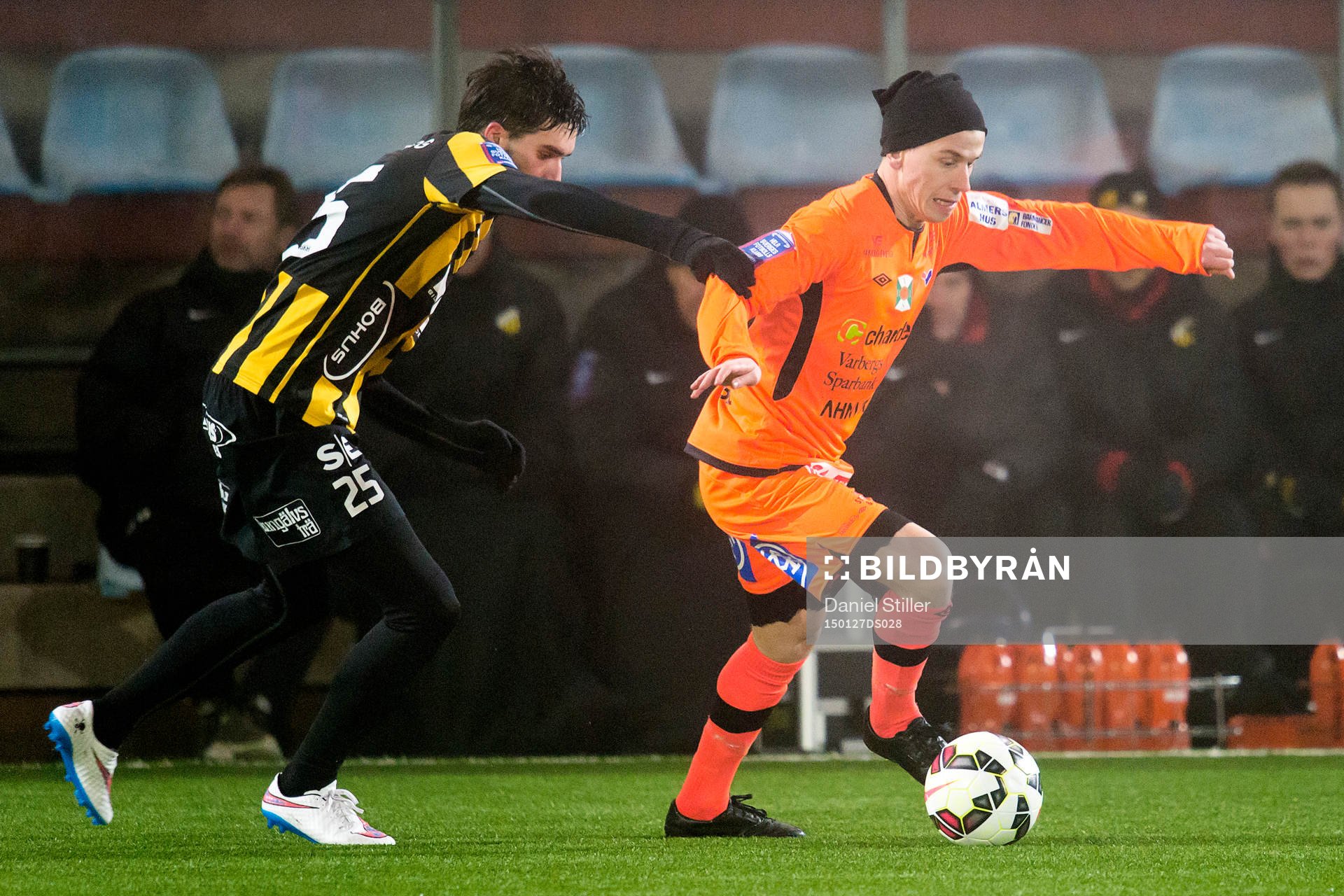 Varbergs Ardian Rexhepi under träningsmatchen i fotboll mellan Häcken och Varberg den 27 januari 2015 i Göteborg.