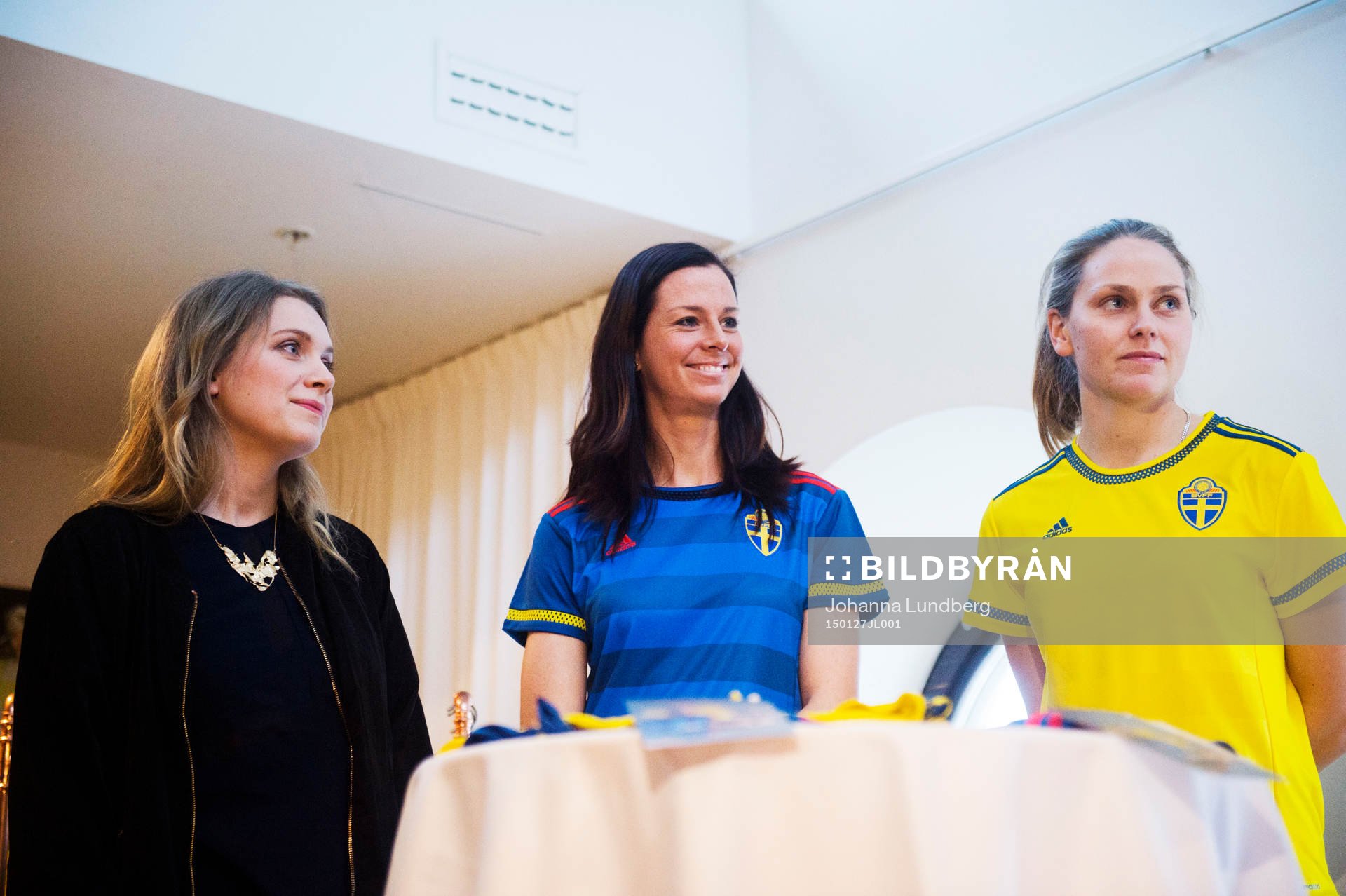 SVT's Anna Tascha Larsson, Lotta Schelin och Lisa Dahlkvist