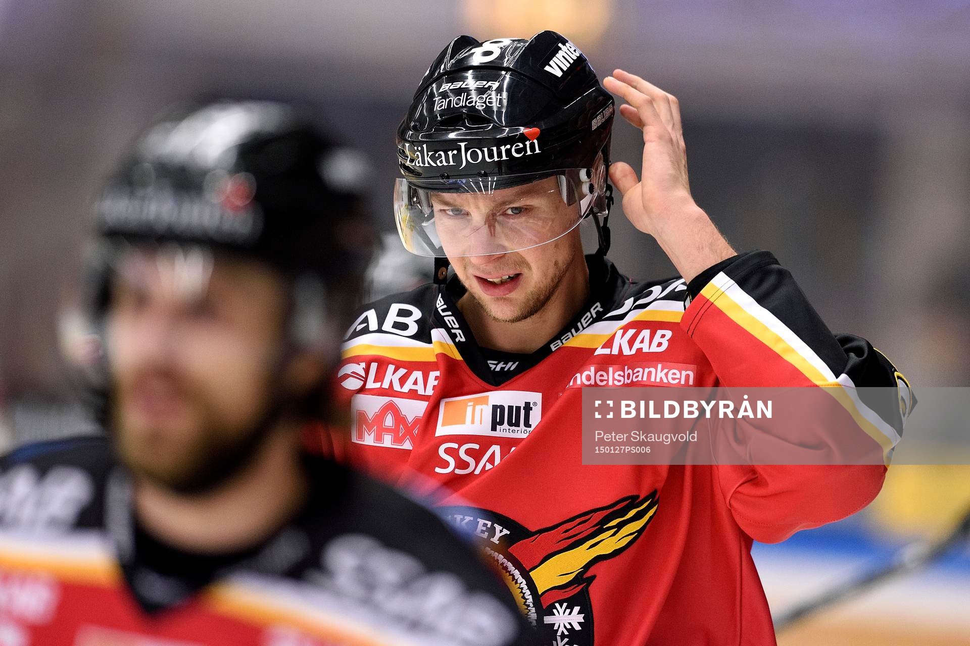 Luleås Johan Harju på uppvärmningen
