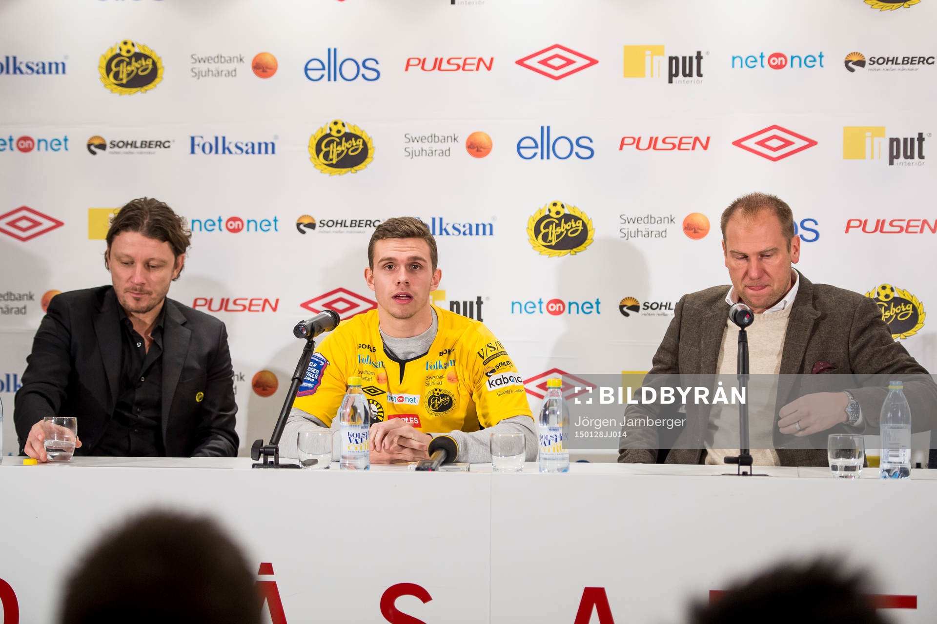 Elfsborgs nyförvärv Jesper Manns med manager Magnus