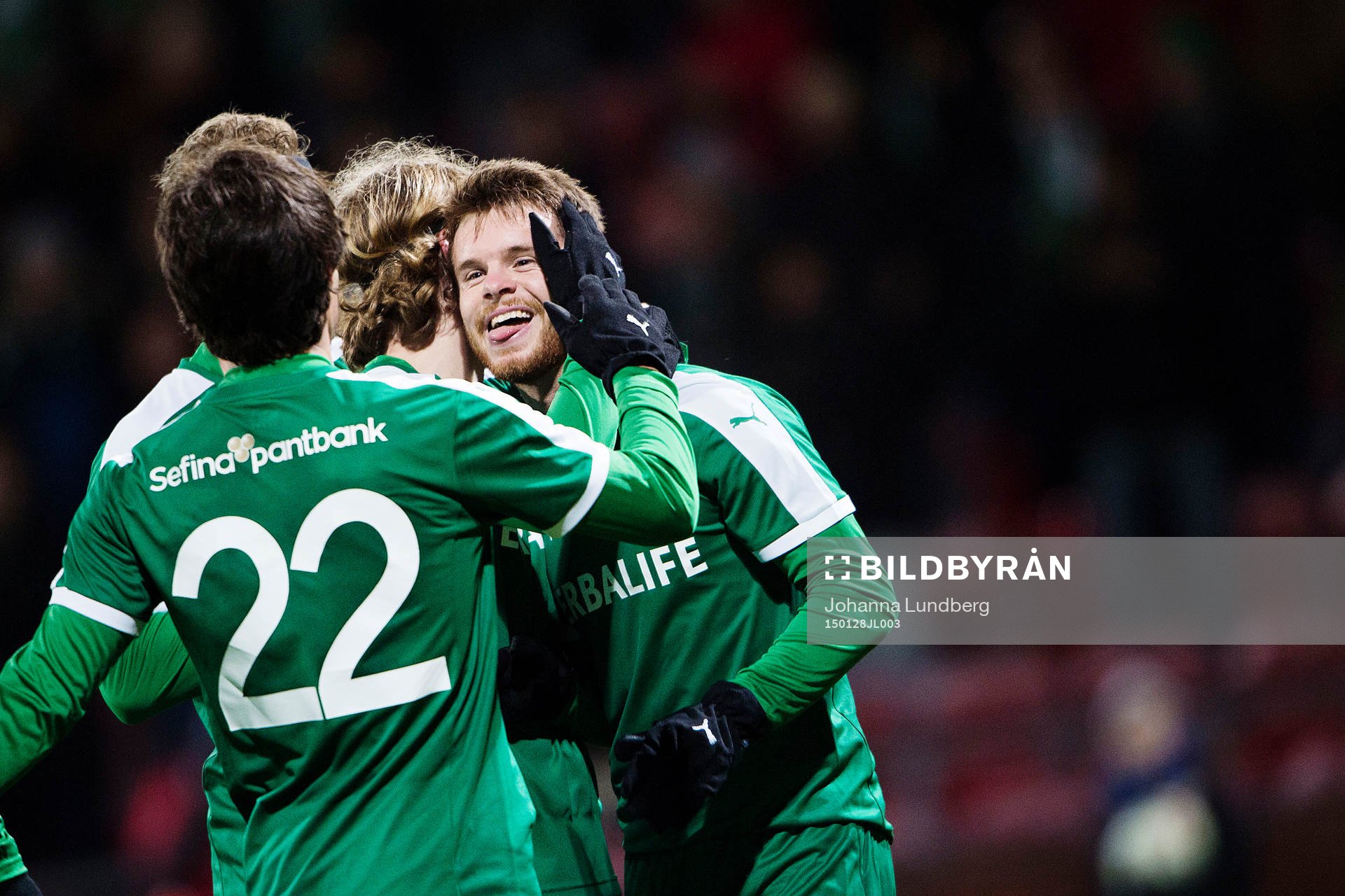 Hammarbys Måns Söderqvist (th) jublar