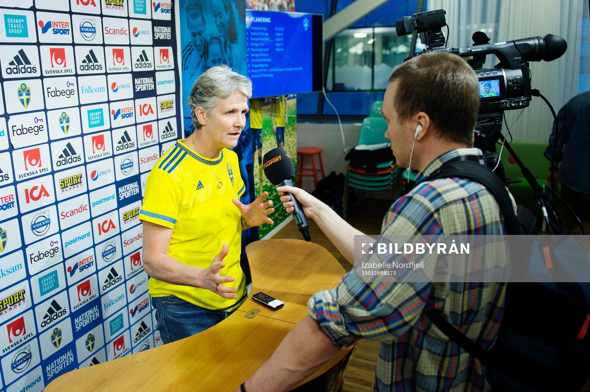 Sveriges förbundskapten Pia Sundhage presenterar truppen
