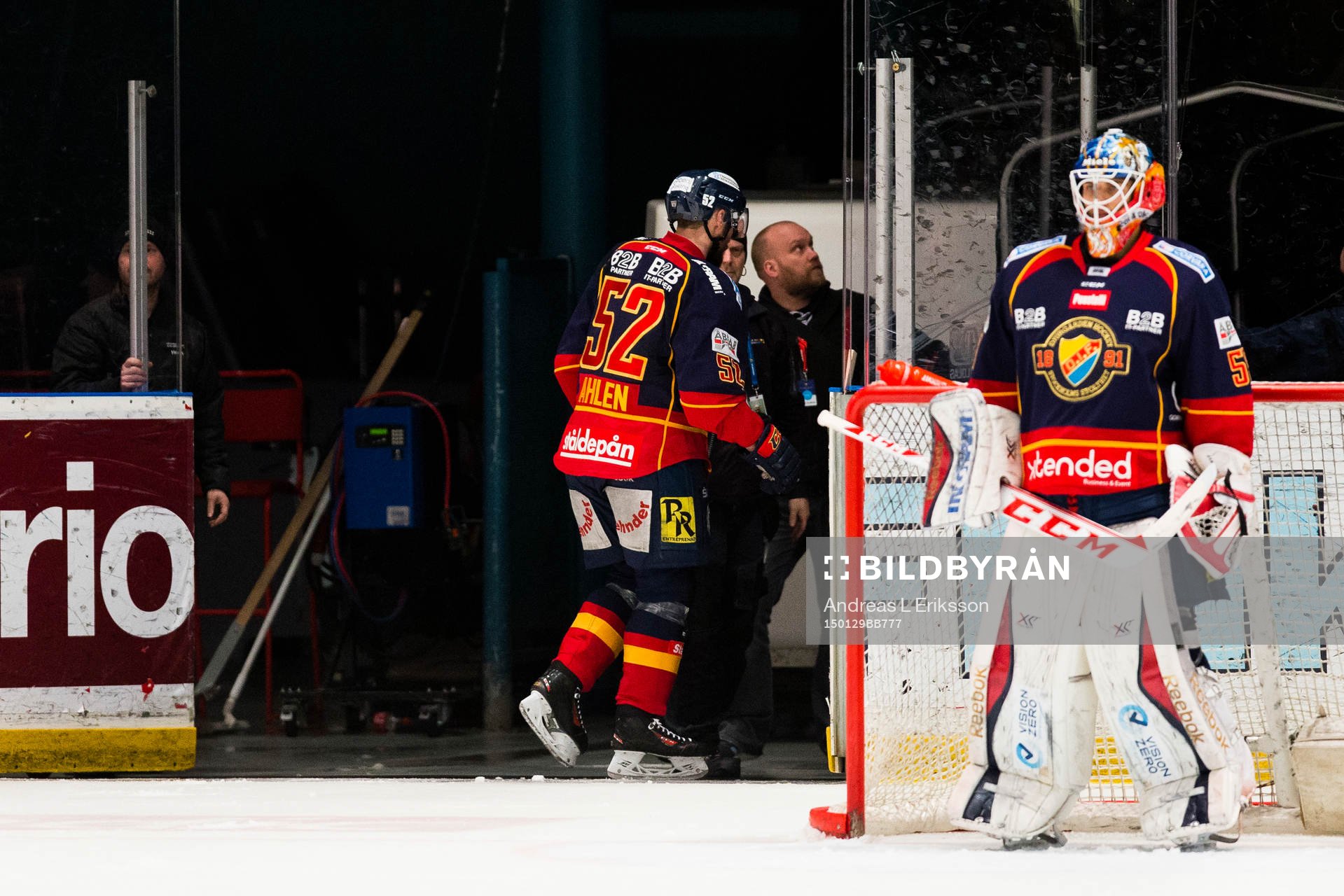 Djurgårdens Mikael Ahlén får lämna isen