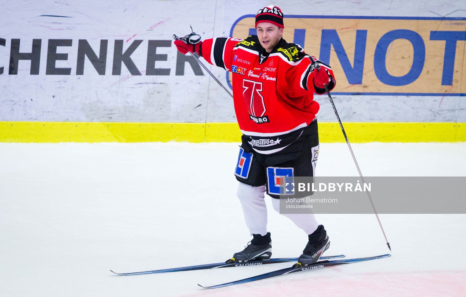 Örebros målvakt Julius Hudacek håller nollan och åker