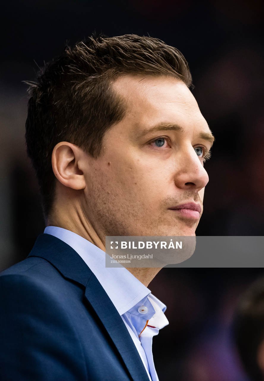 Växjös tränare Sam Hallam