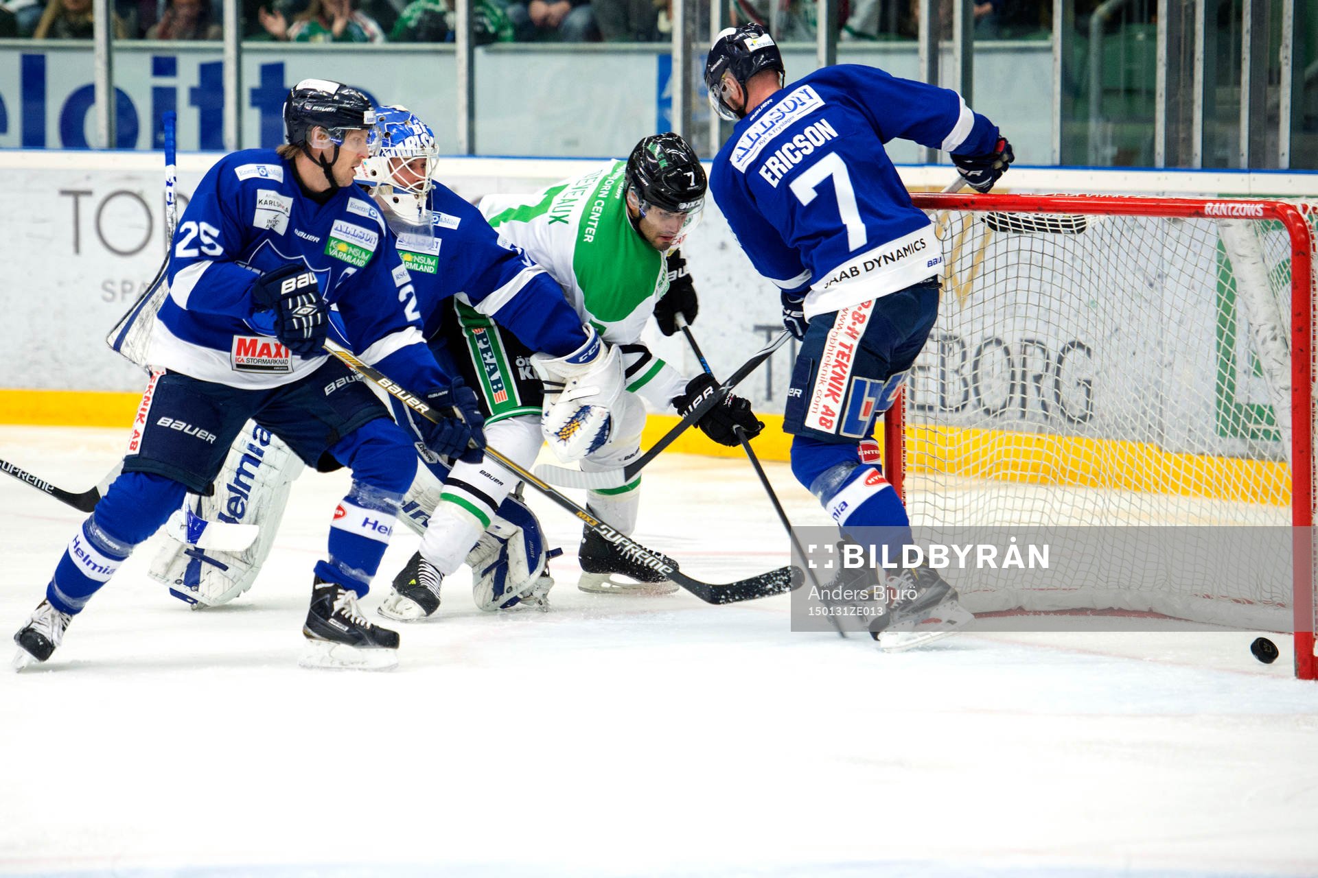 Rögles Andre Deveaux  gör 1-0