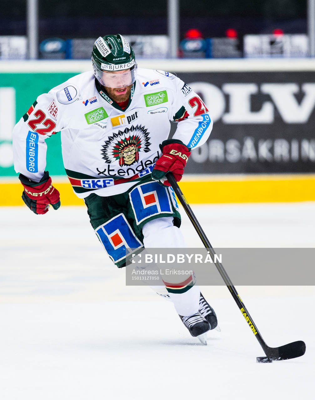 Frölundas Robin Figren med pucken