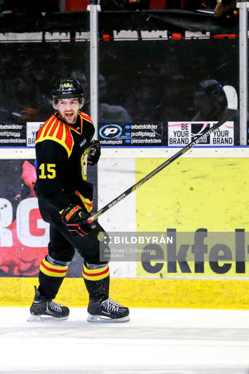 Brynäs Simon Bertilsson jublar