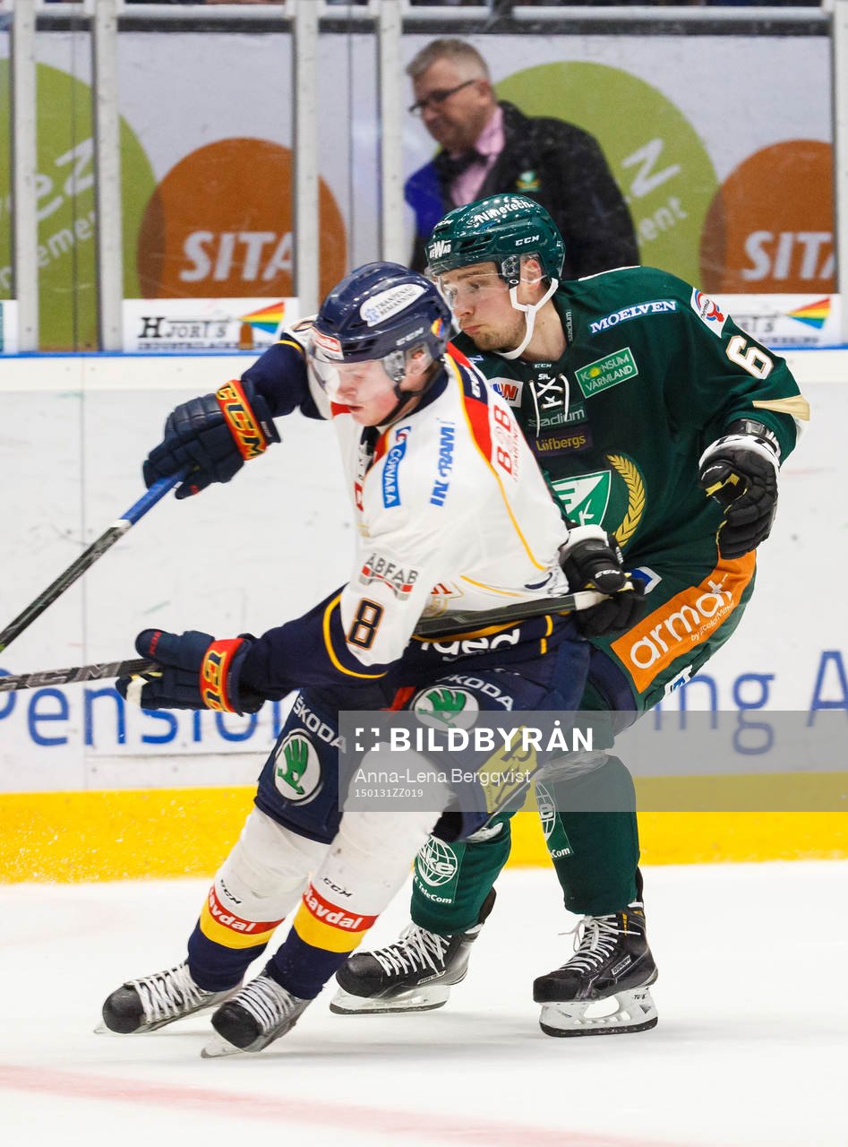 Djurgårdens Linus Arnesson och Färjestads Tero Koskiranta