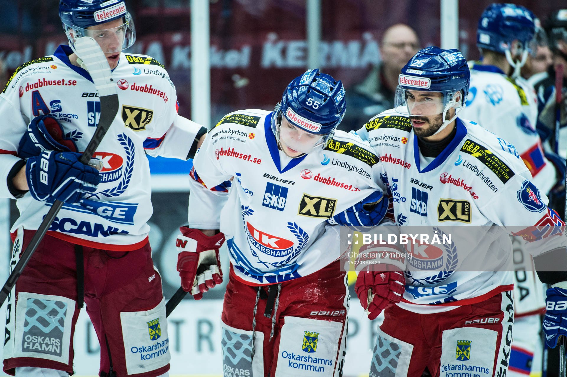 Oskarshamns Victor Öhman tas omhand av Anton Blomqvist och