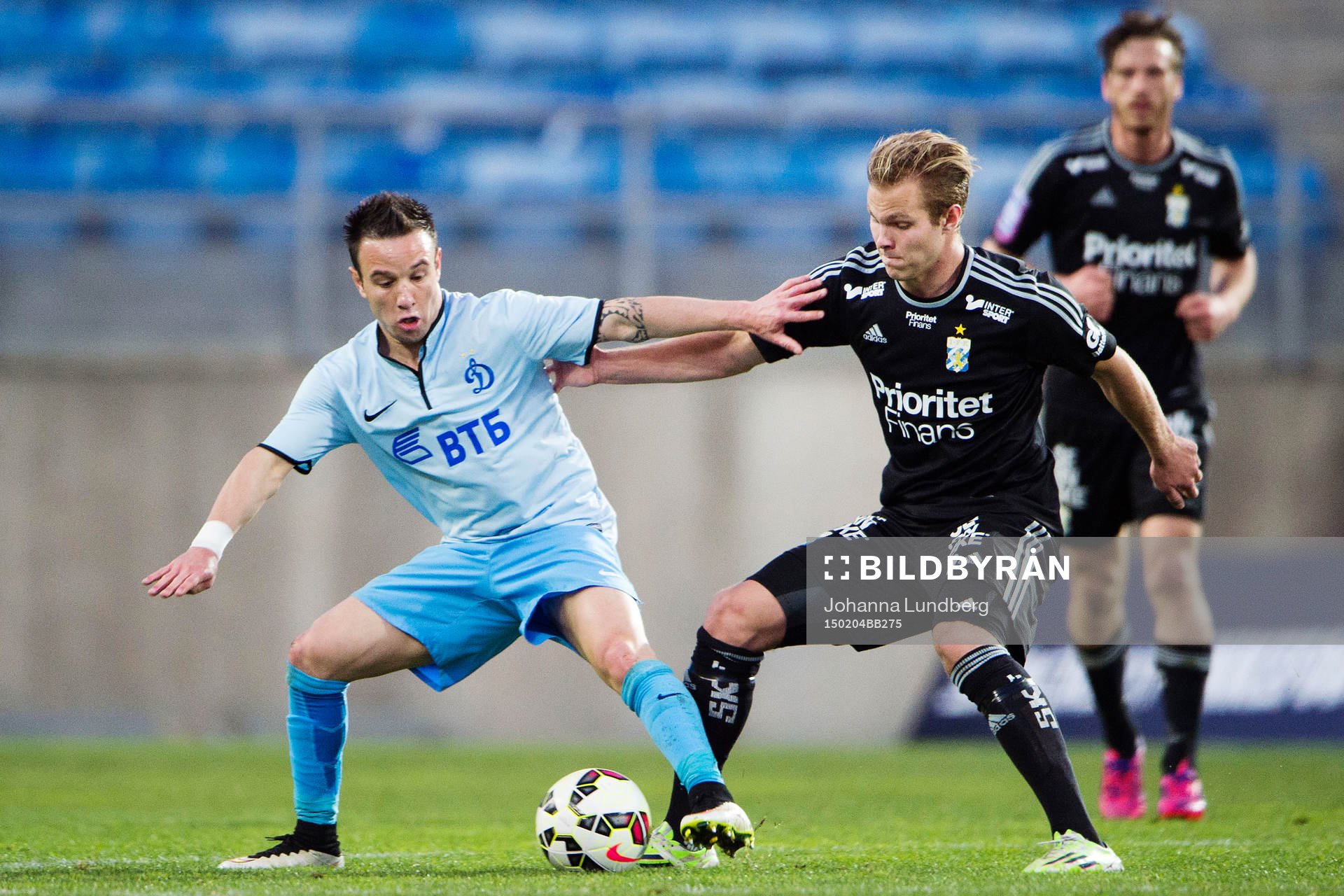 Dynamo Moskvas Mathieu Valbuena och IFK Göteborgs Gustav