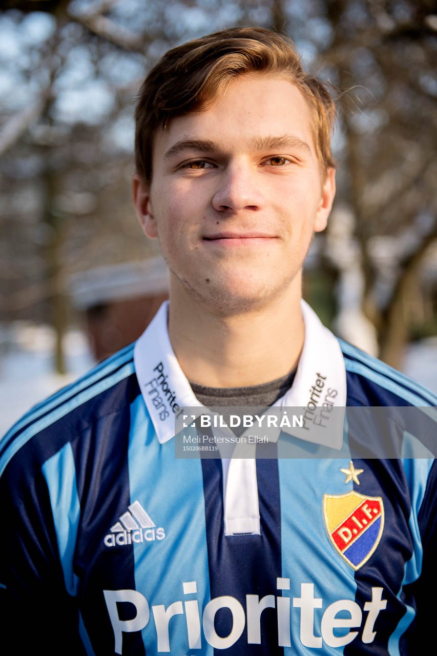 Jesper Karlström under en pressträff där Djurgården presenterar sina nyförvärv för säsongen den 06 februari 2015 i Stockholm.
