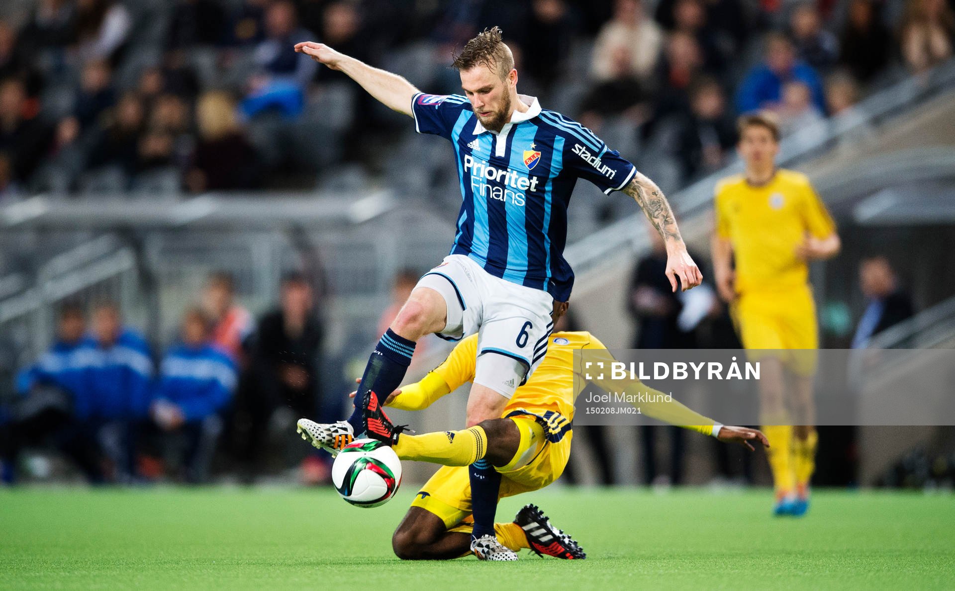 Djurgårdens Aleksandar Faltsetas fälls av Helsingfors