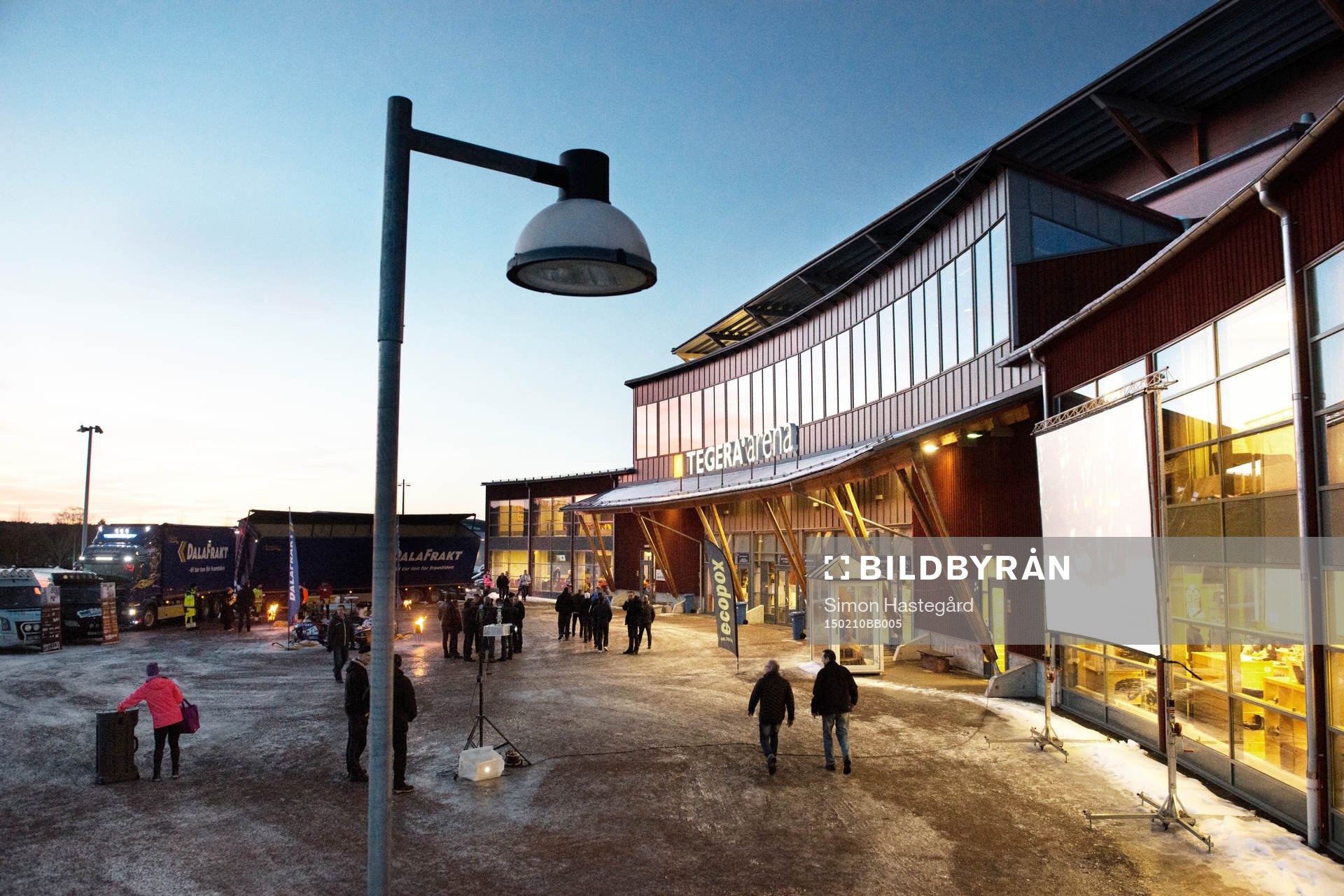 Översiktsbild utanför Tegera Arena före ishockeymatchen