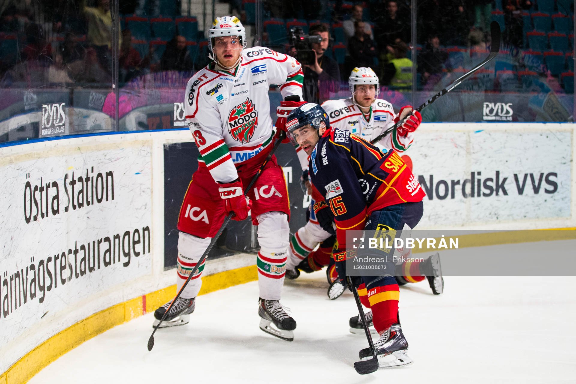 Modos Joonas Nättinen och Djurgårdens Steve Saviano
