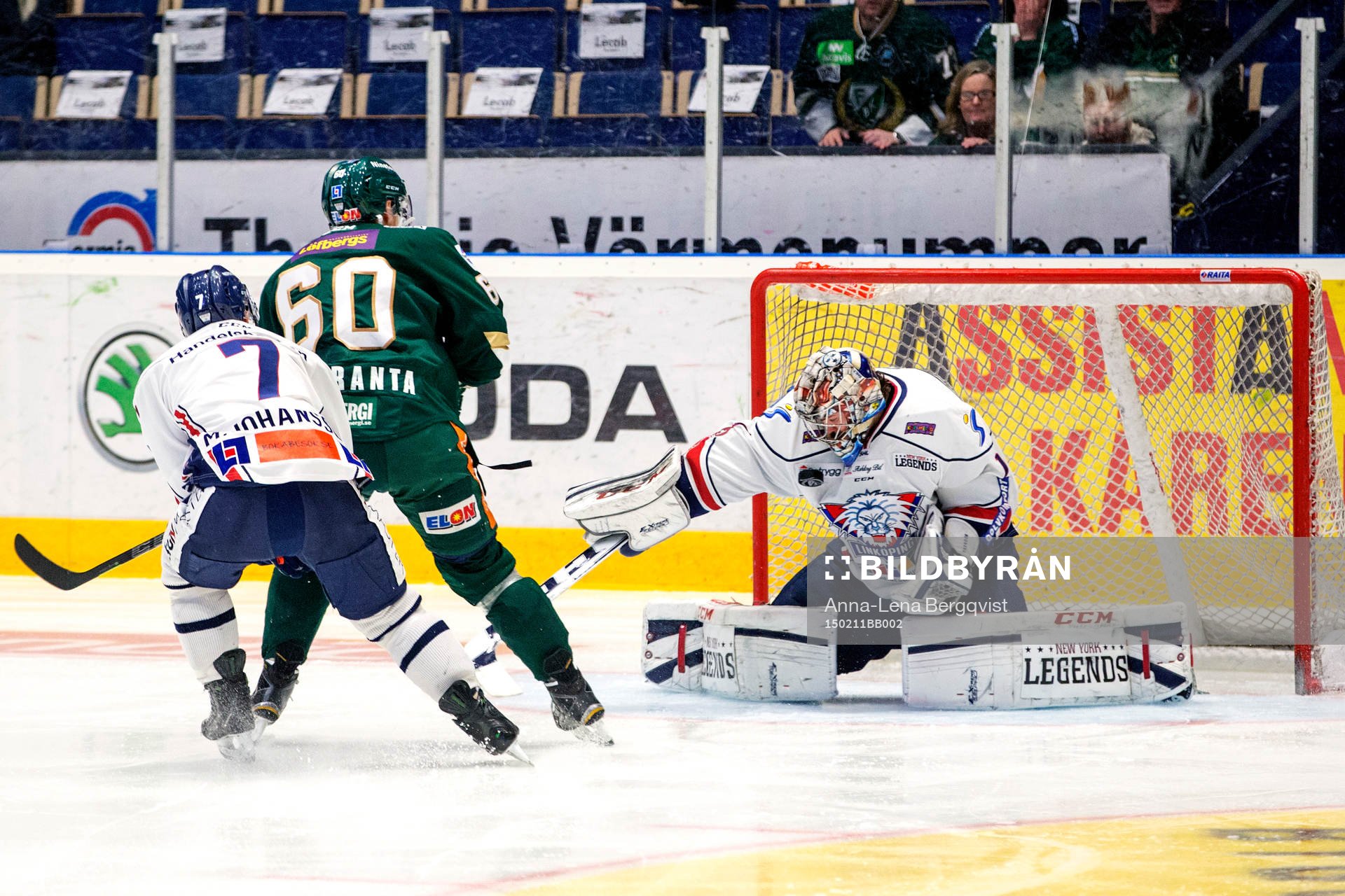 Linköpings målvakt Marcus Högberg och Magnus Johansson