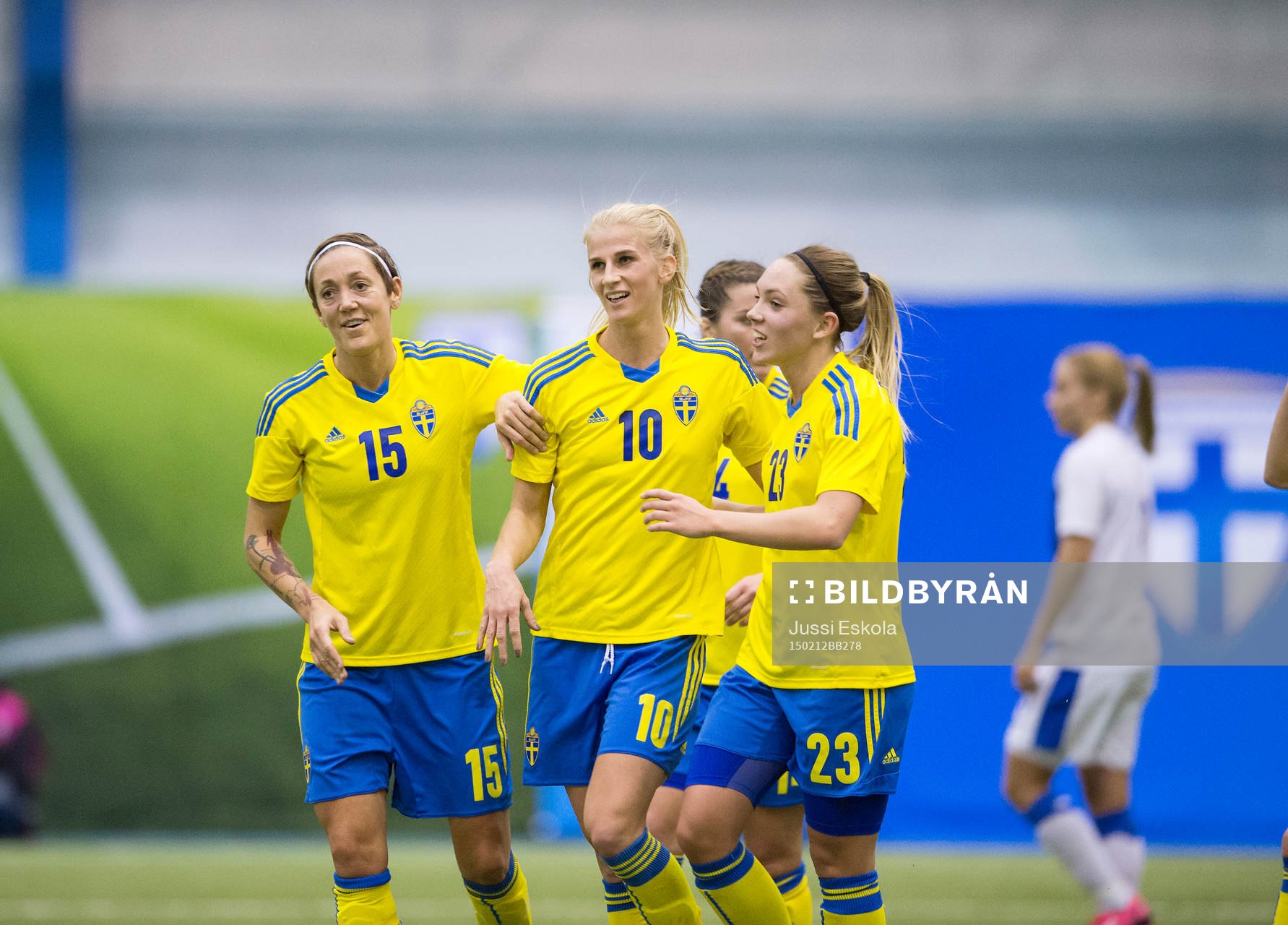 Sveriges Therese Sjögran, Sofia Jakobsson och Elin