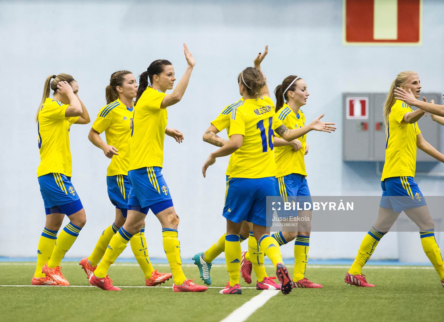 Sveriges Lotta Schelin jublar