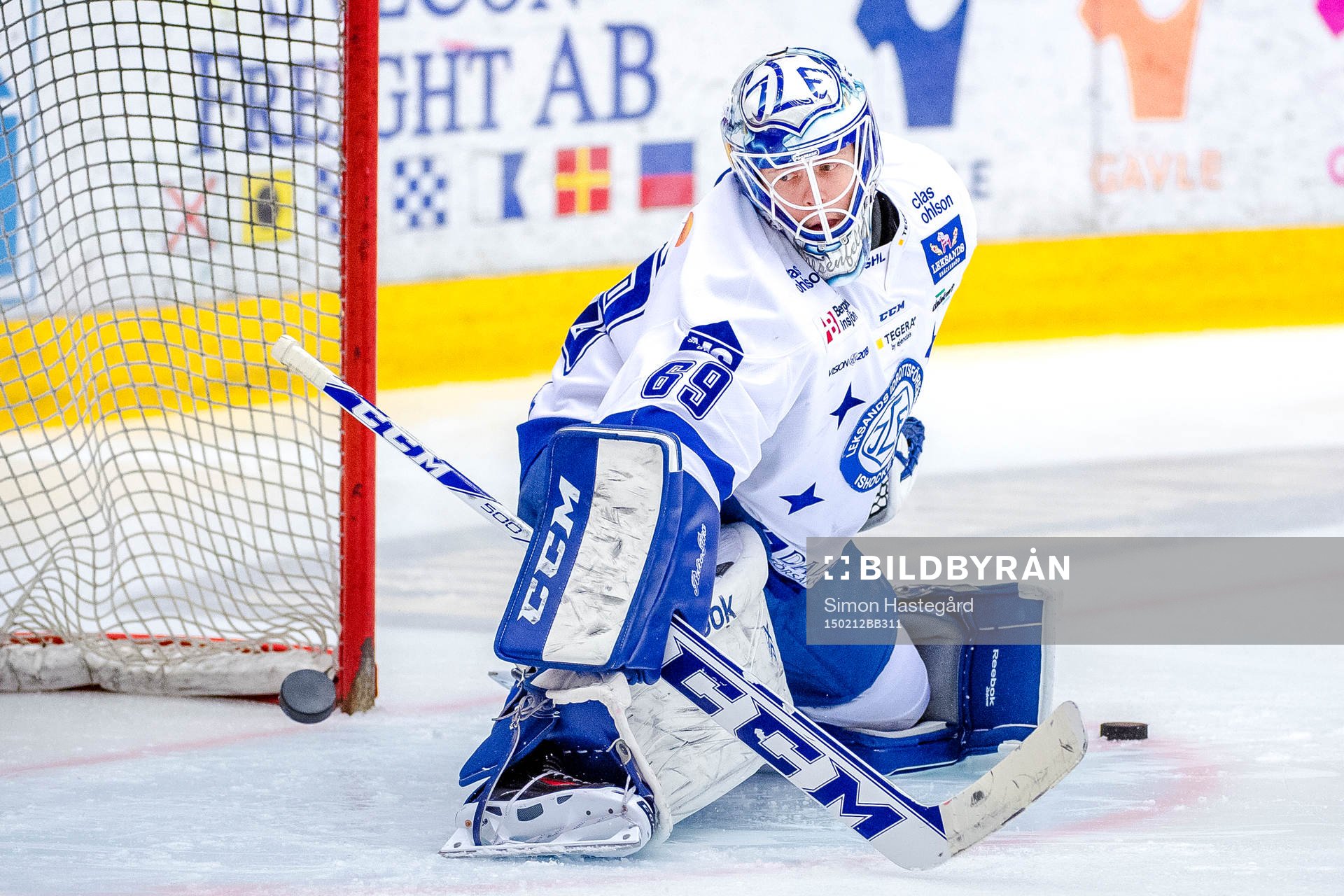 Leksands målvakt Oscar Alsenfelt före ishockeymatchen i